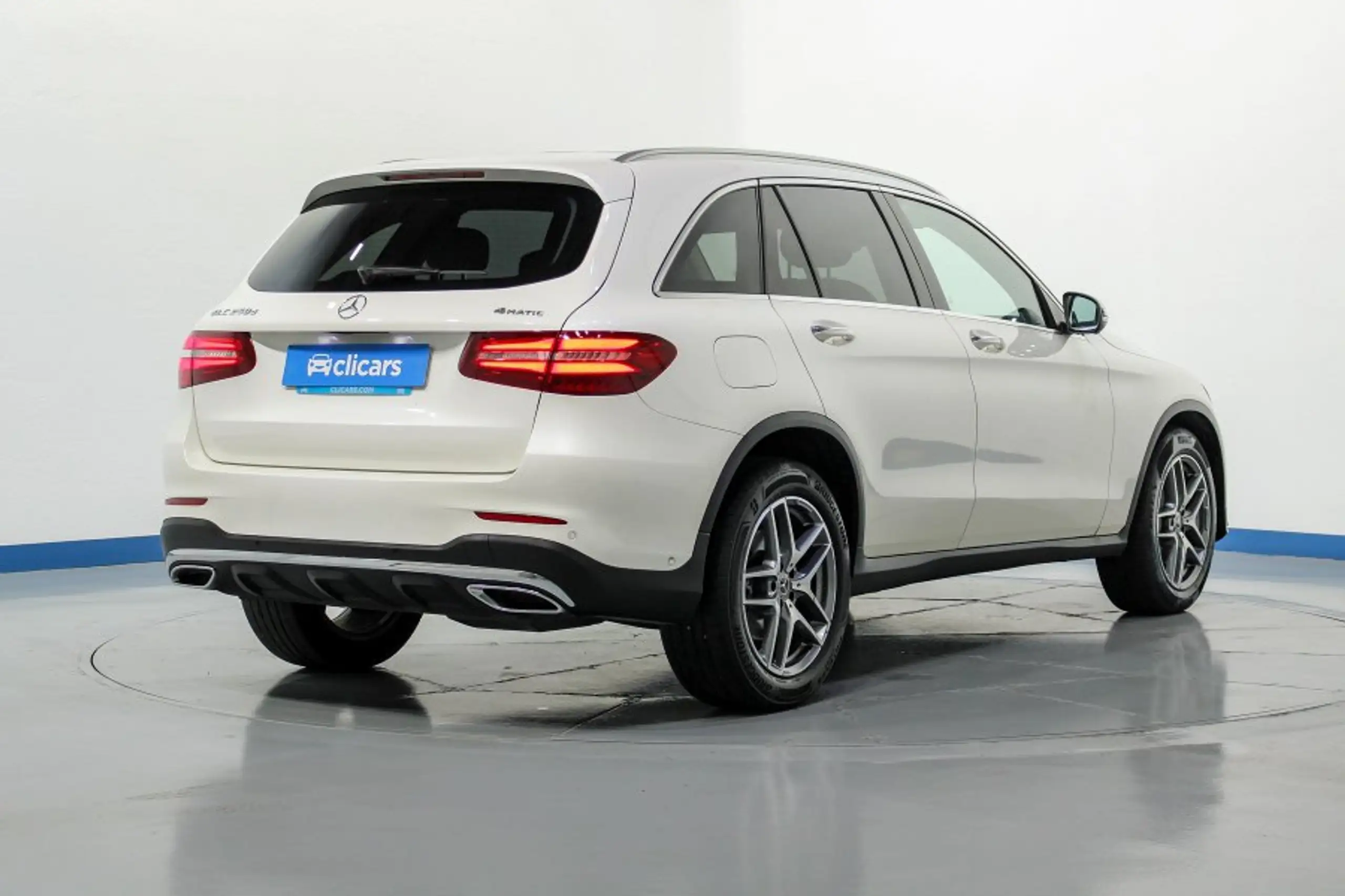 Mercedes-Benz - GLC 250