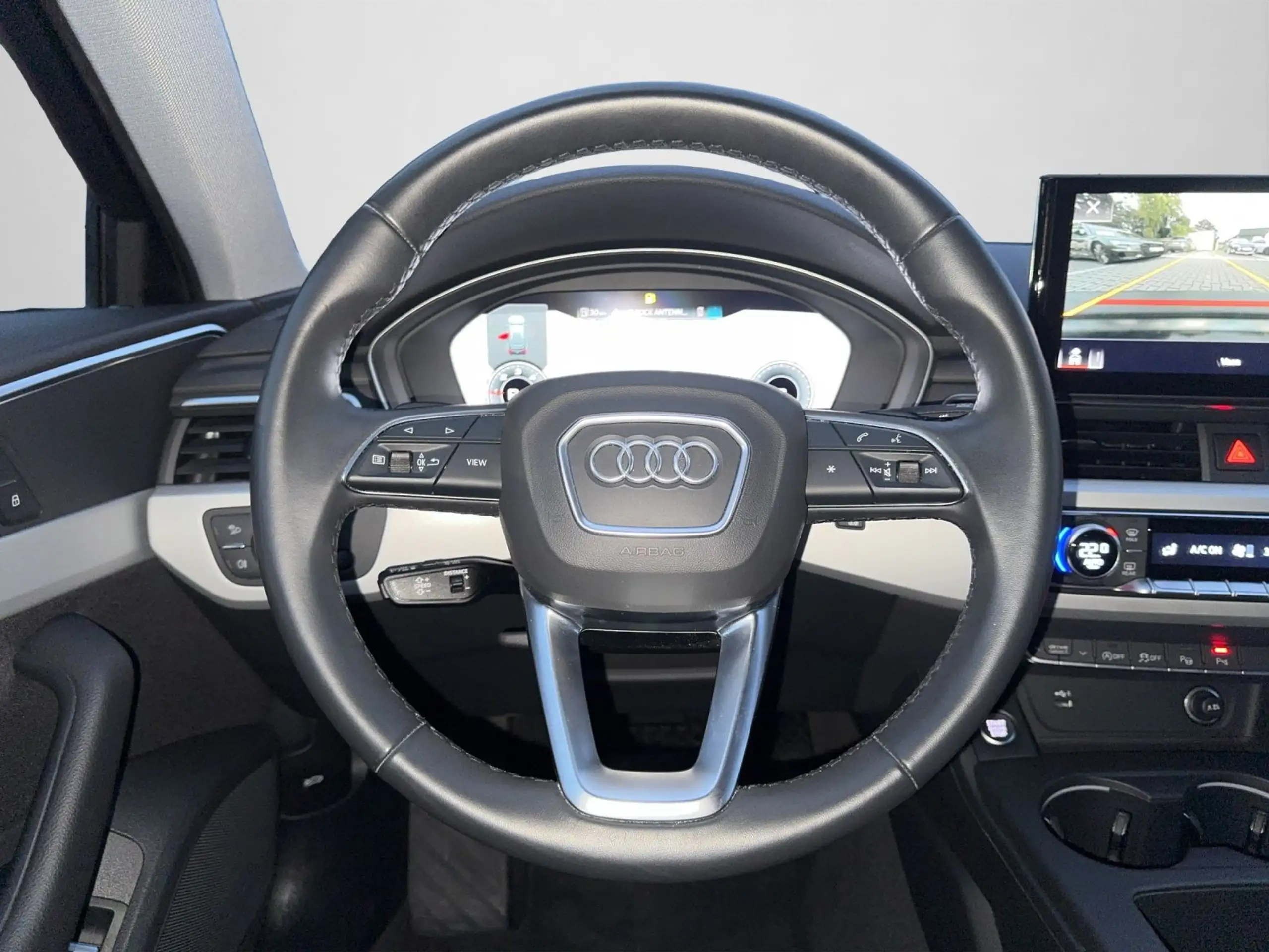 Audi - A4