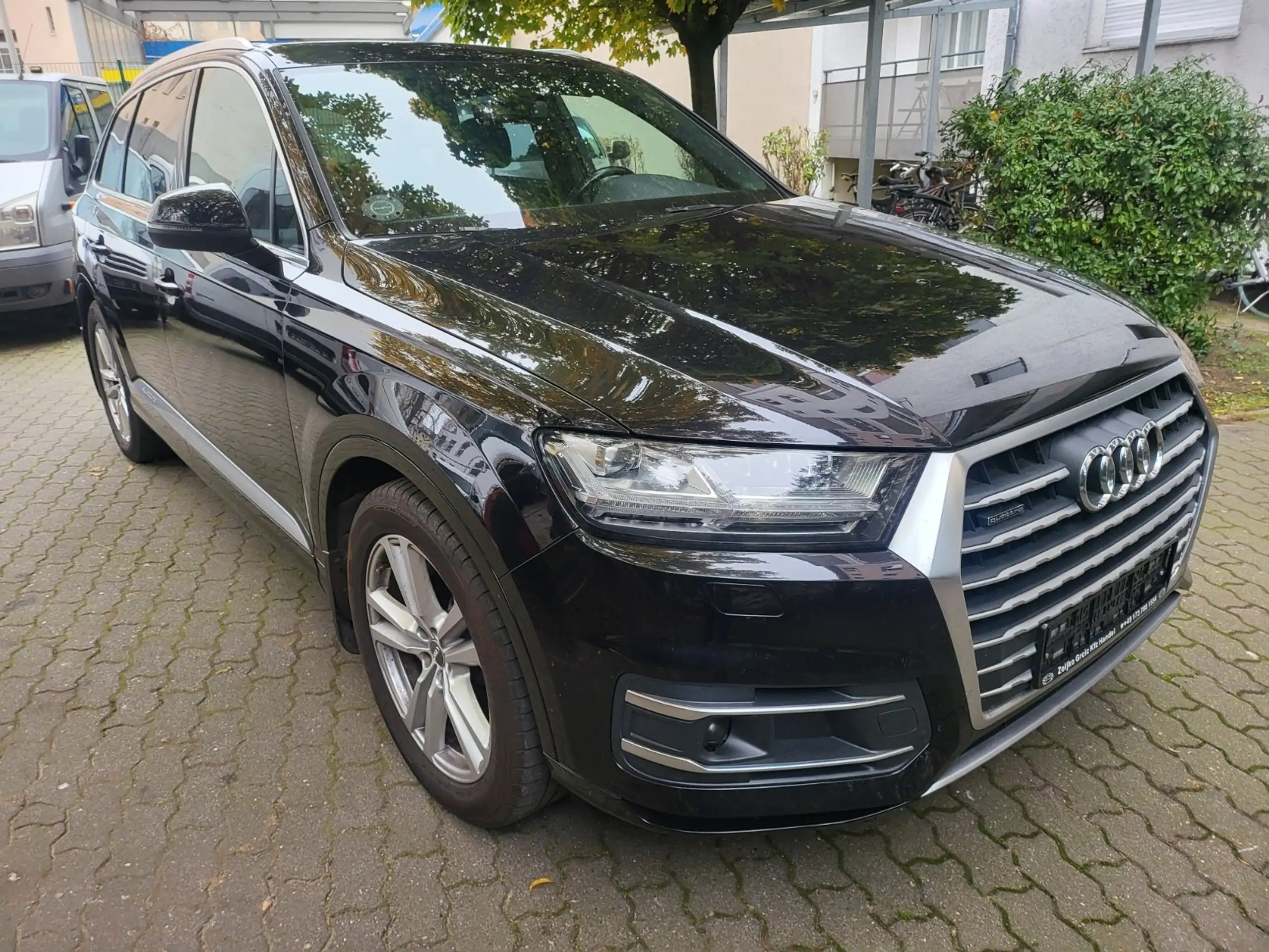 Audi - Q7