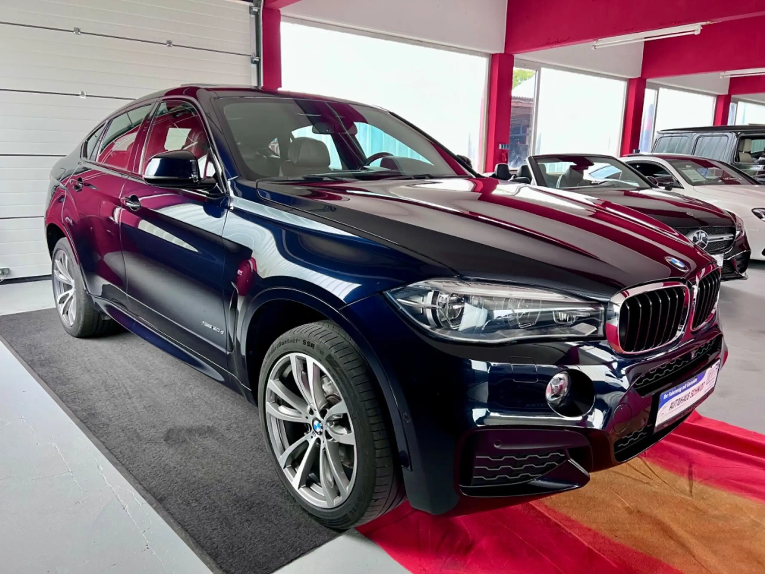 BMW - X6