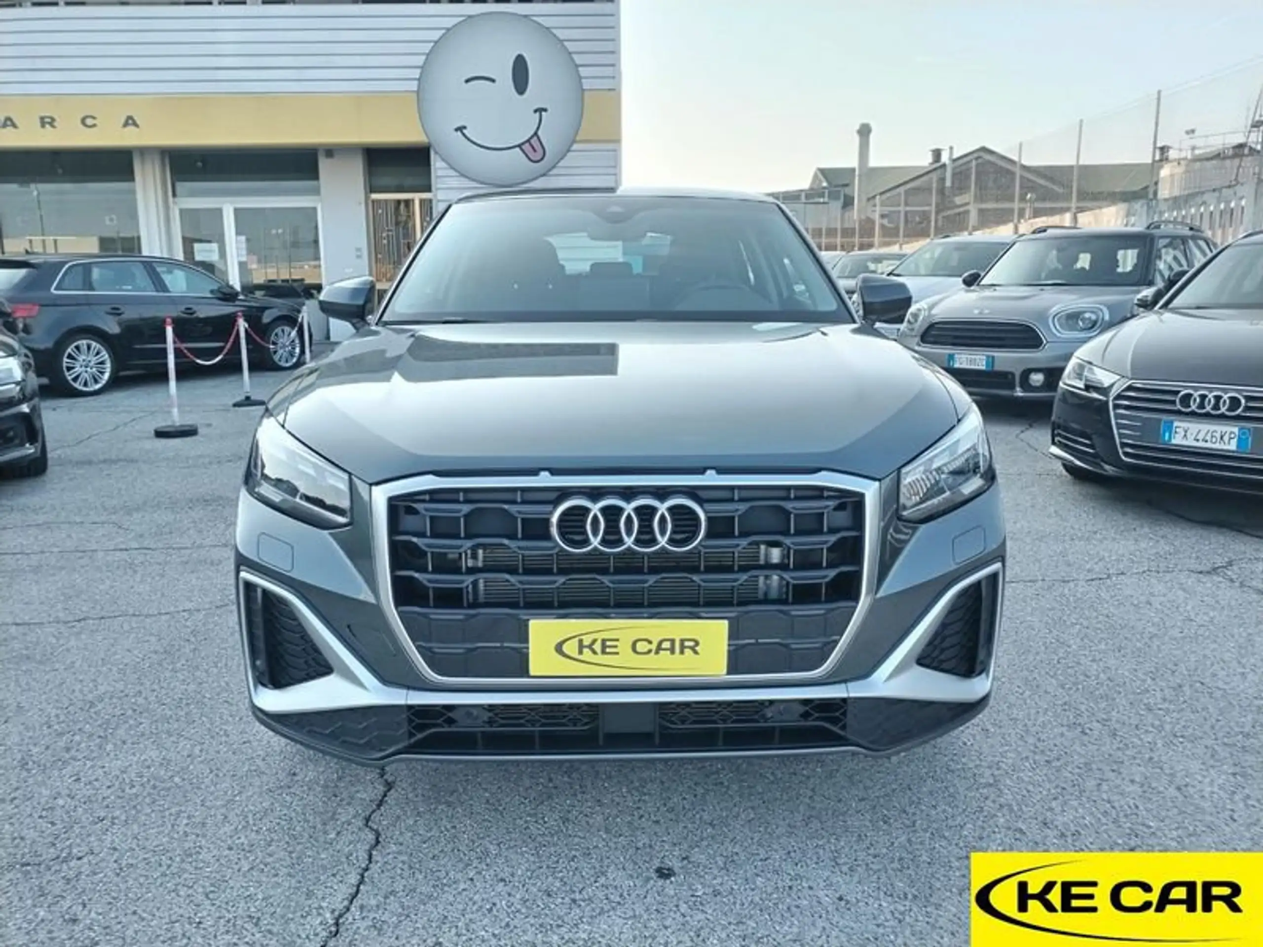 Audi - Q2