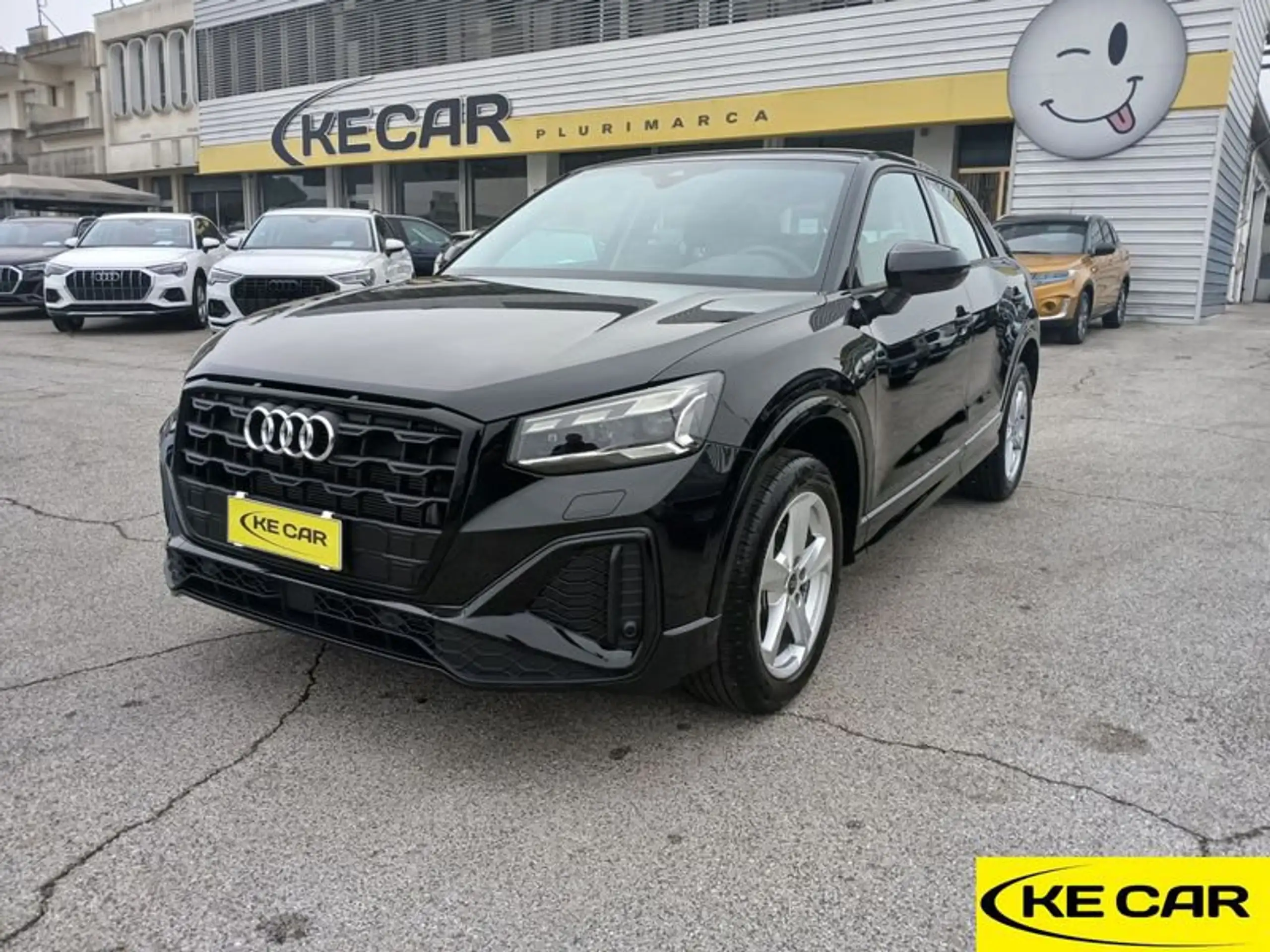 Audi - Q2