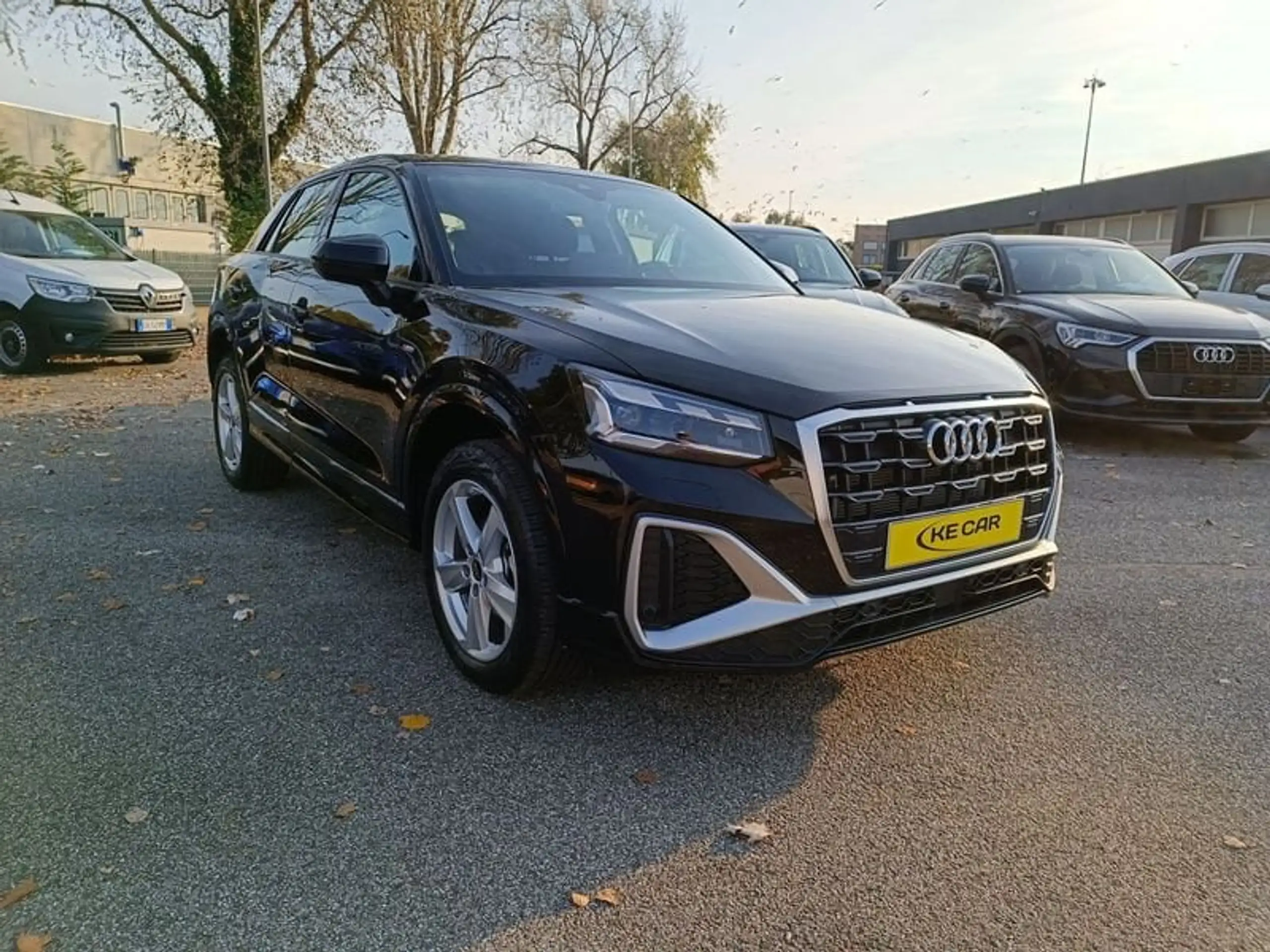 Audi - Q2