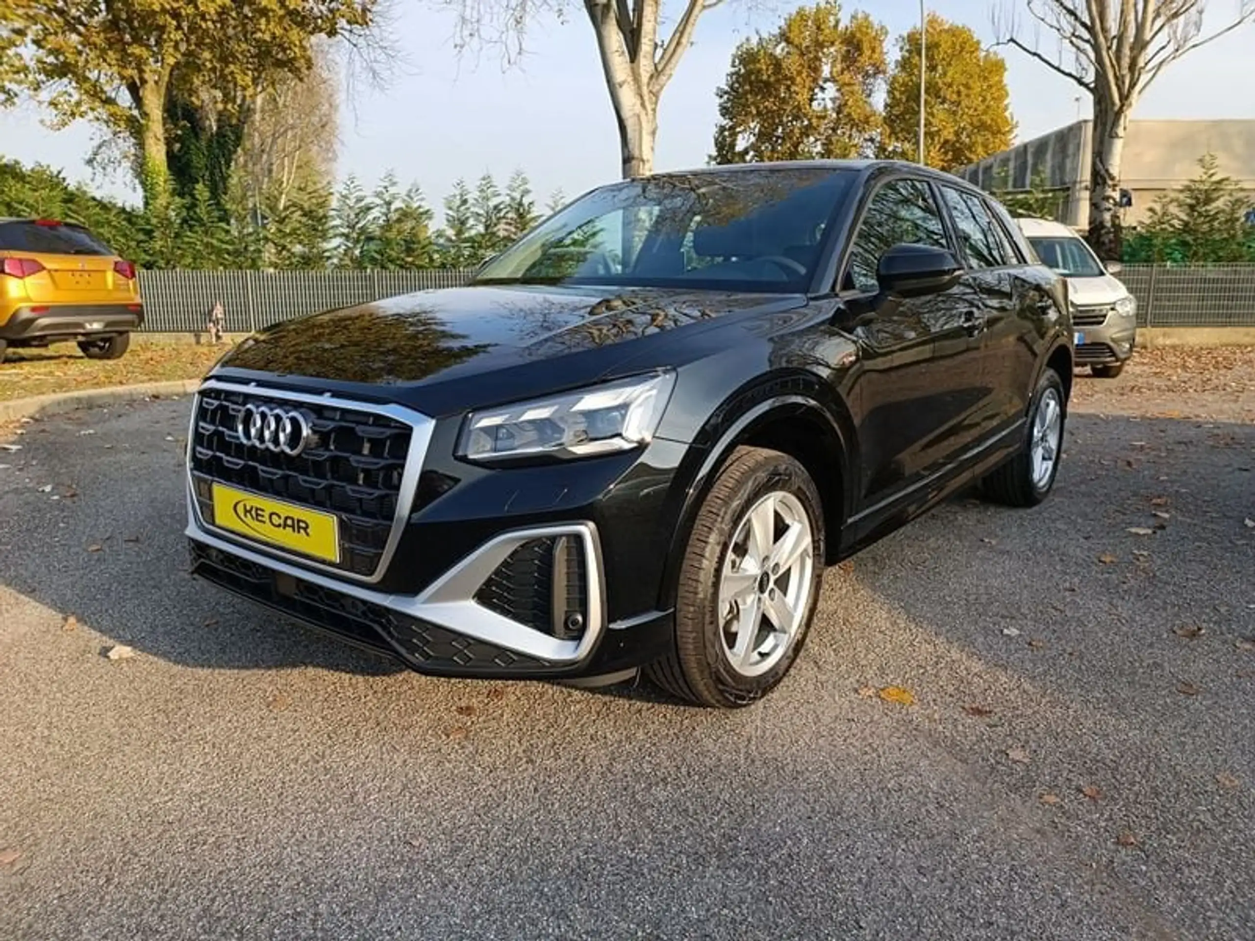 Audi - Q2