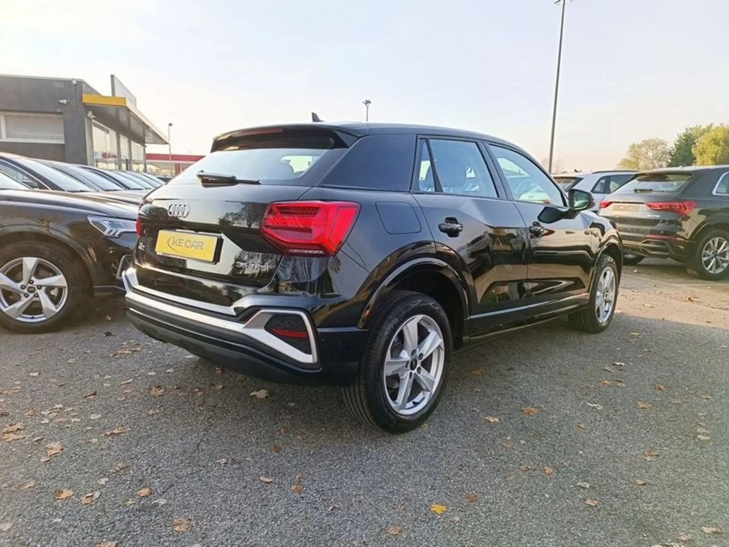 Audi - Q2