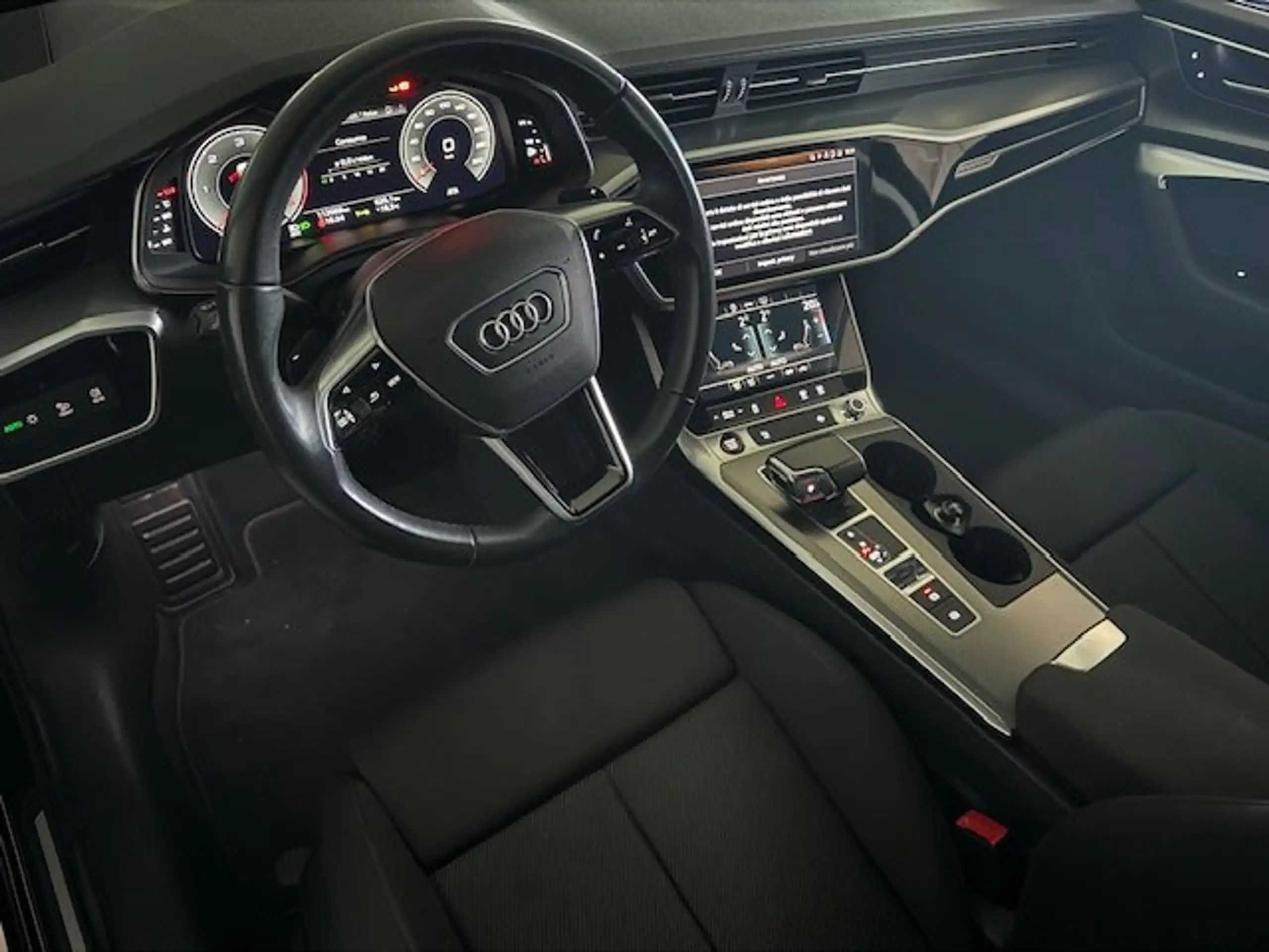 Audi - A6