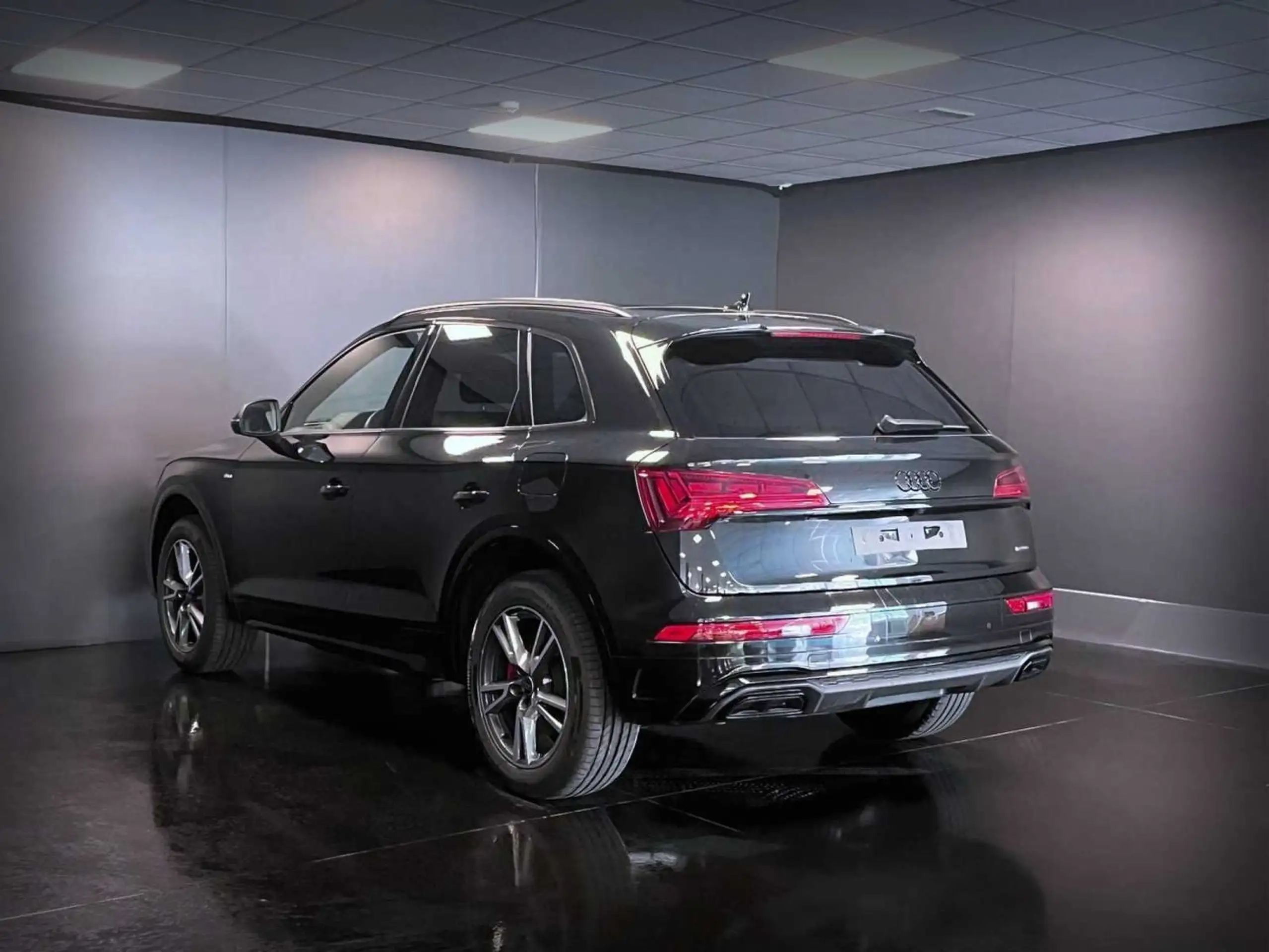 Audi - Q5