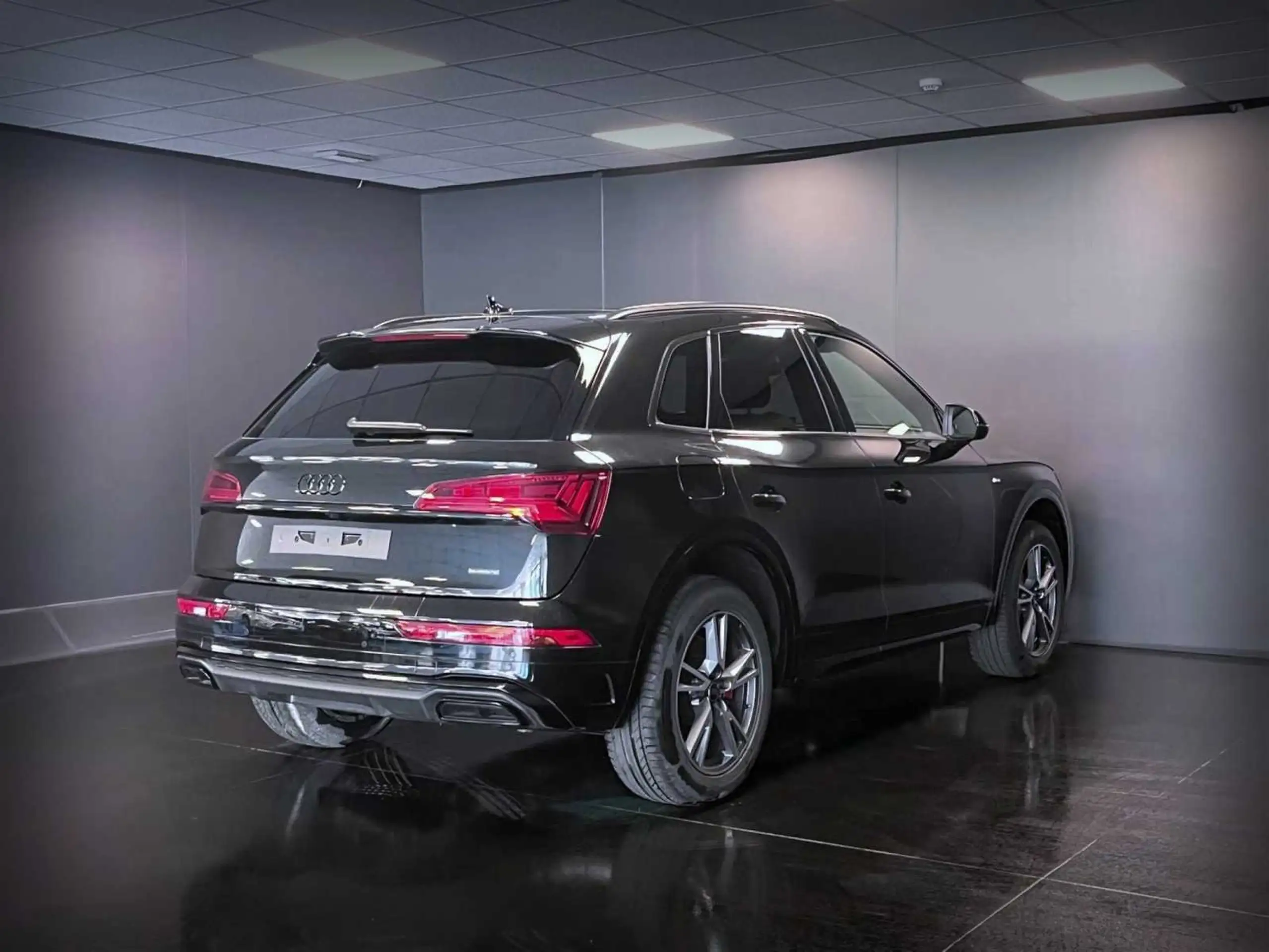 Audi - Q5