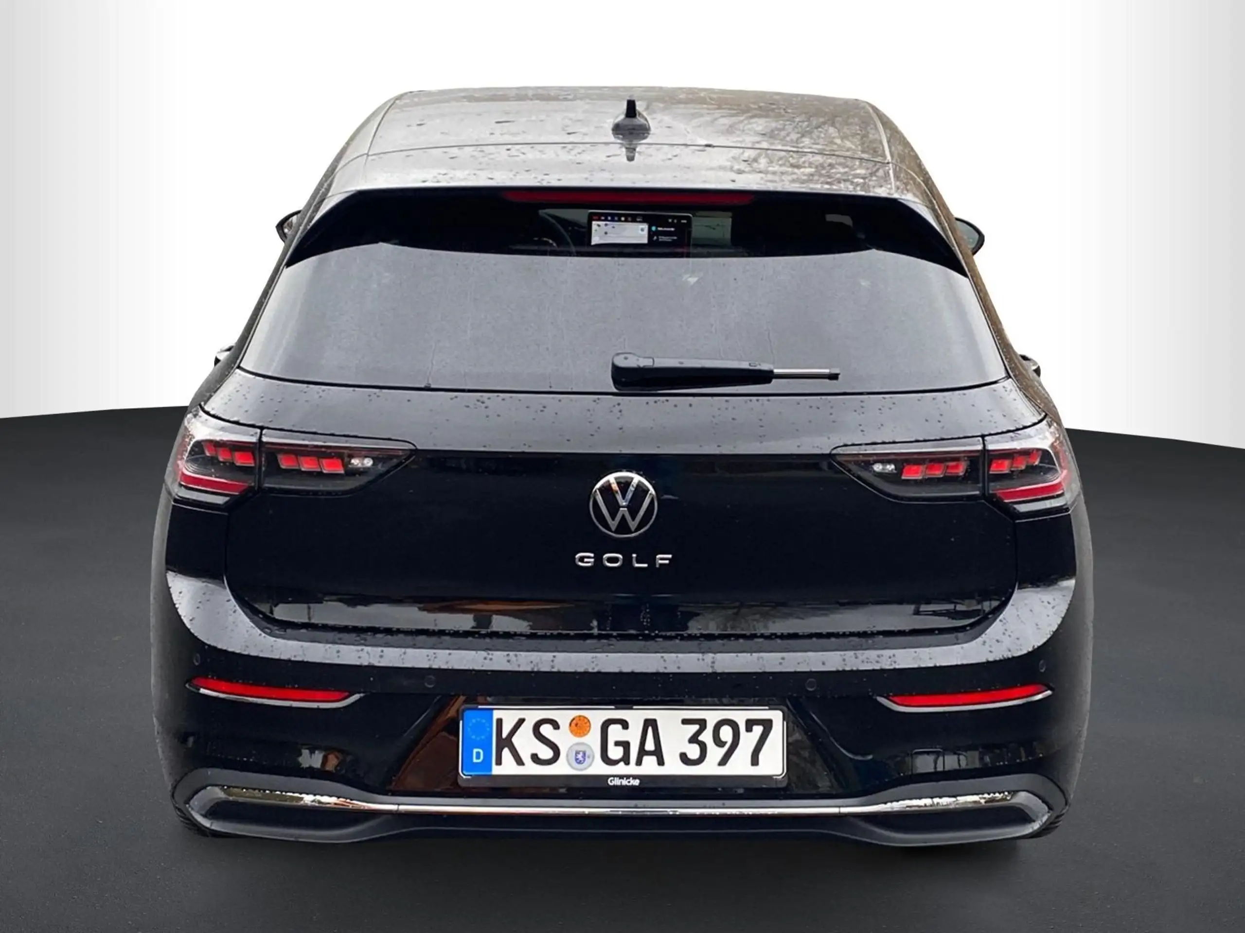 Volkswagen - Golf