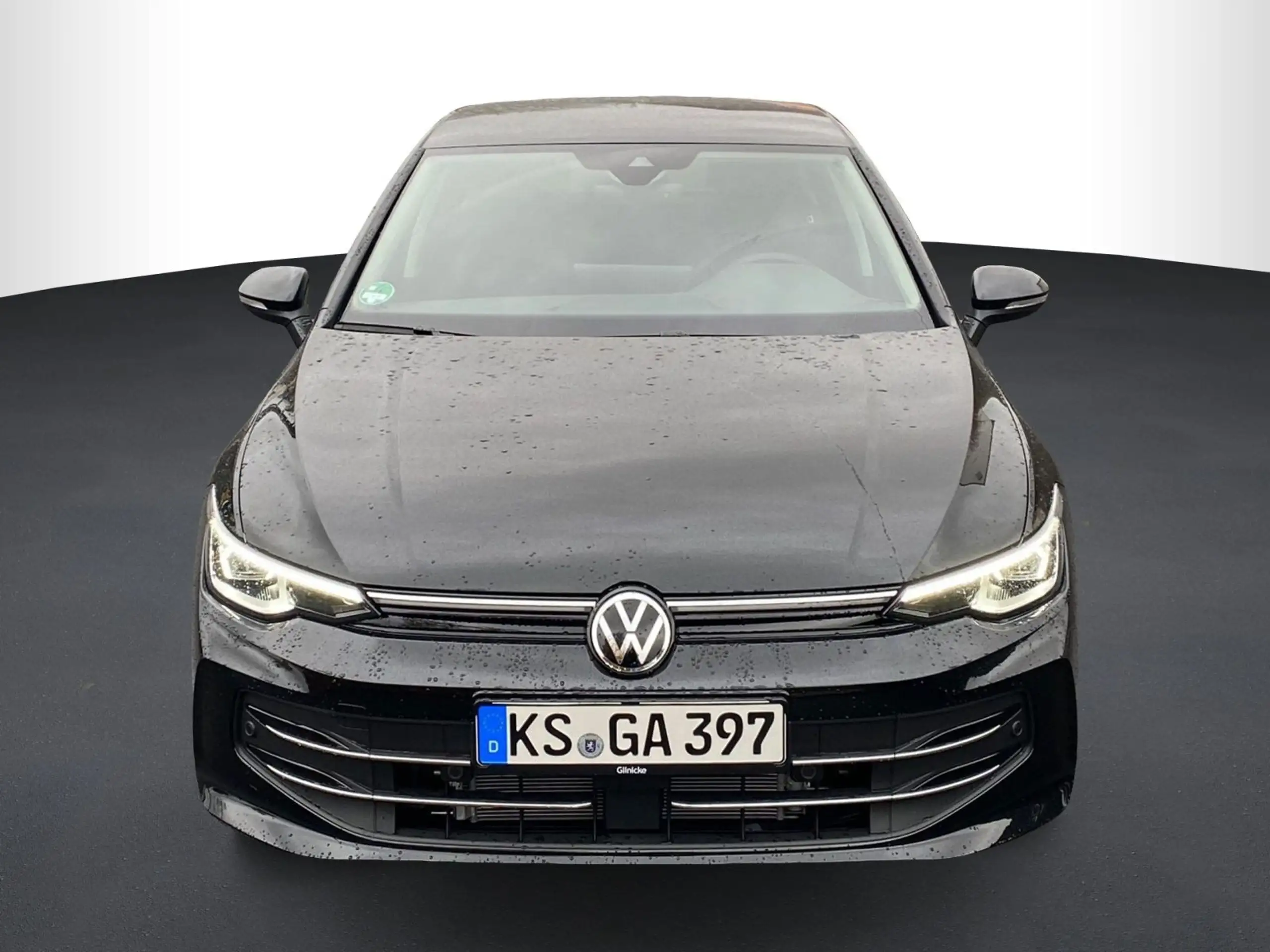 Volkswagen - Golf