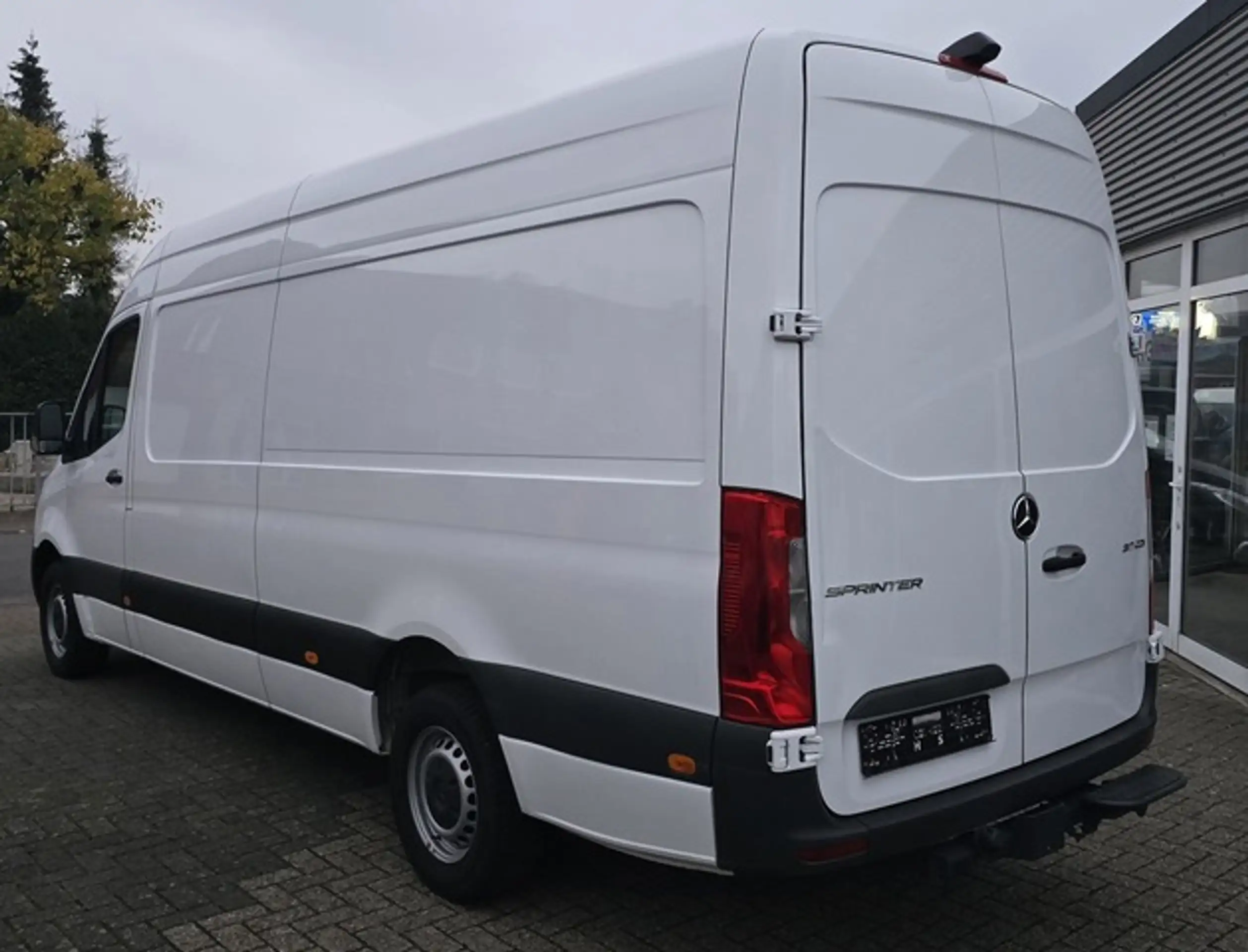 Mercedes-Benz - Sprinter