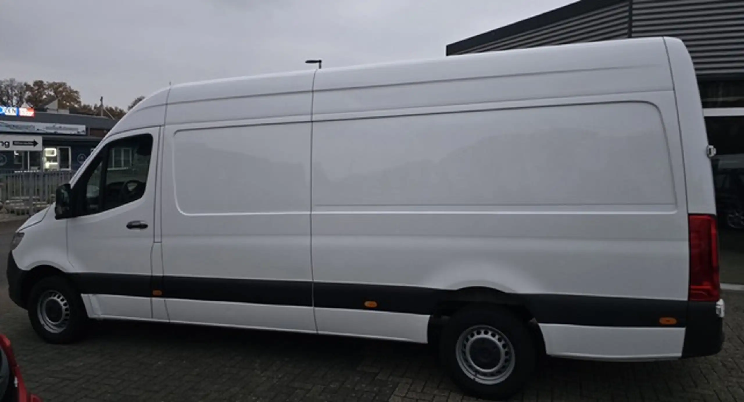 Mercedes-Benz - Sprinter