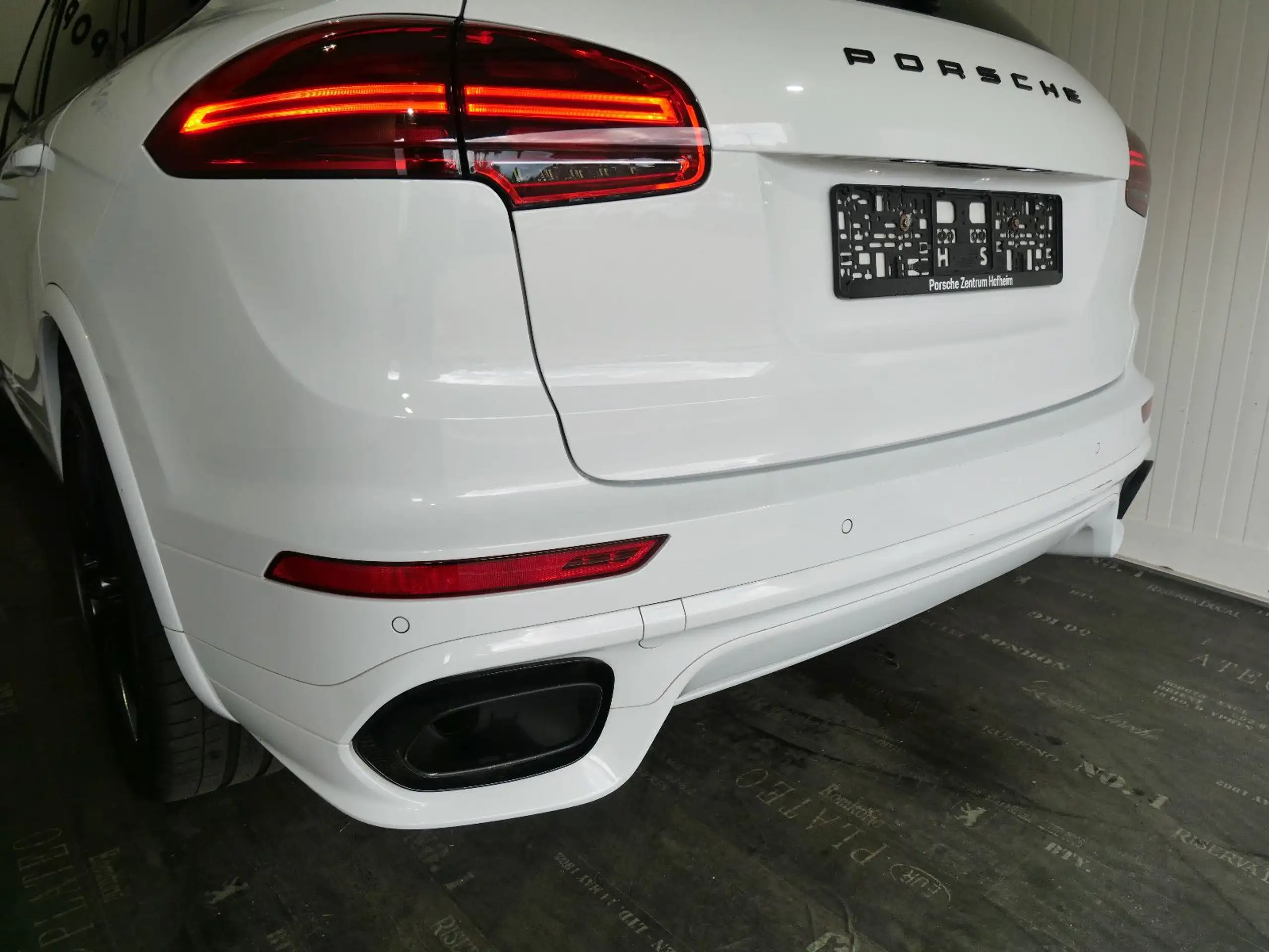 Porsche - Cayenne