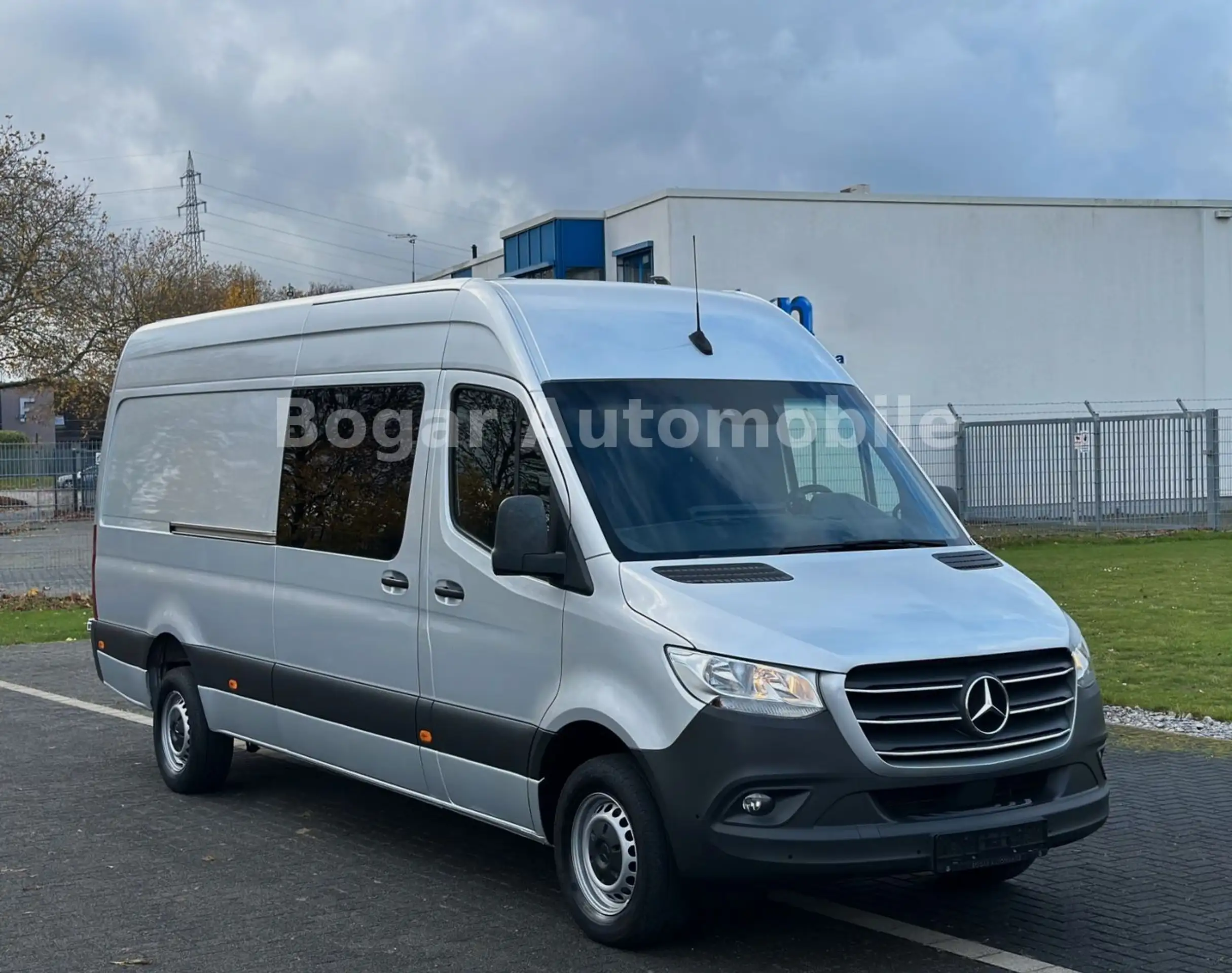 Mercedes-Benz - Sprinter