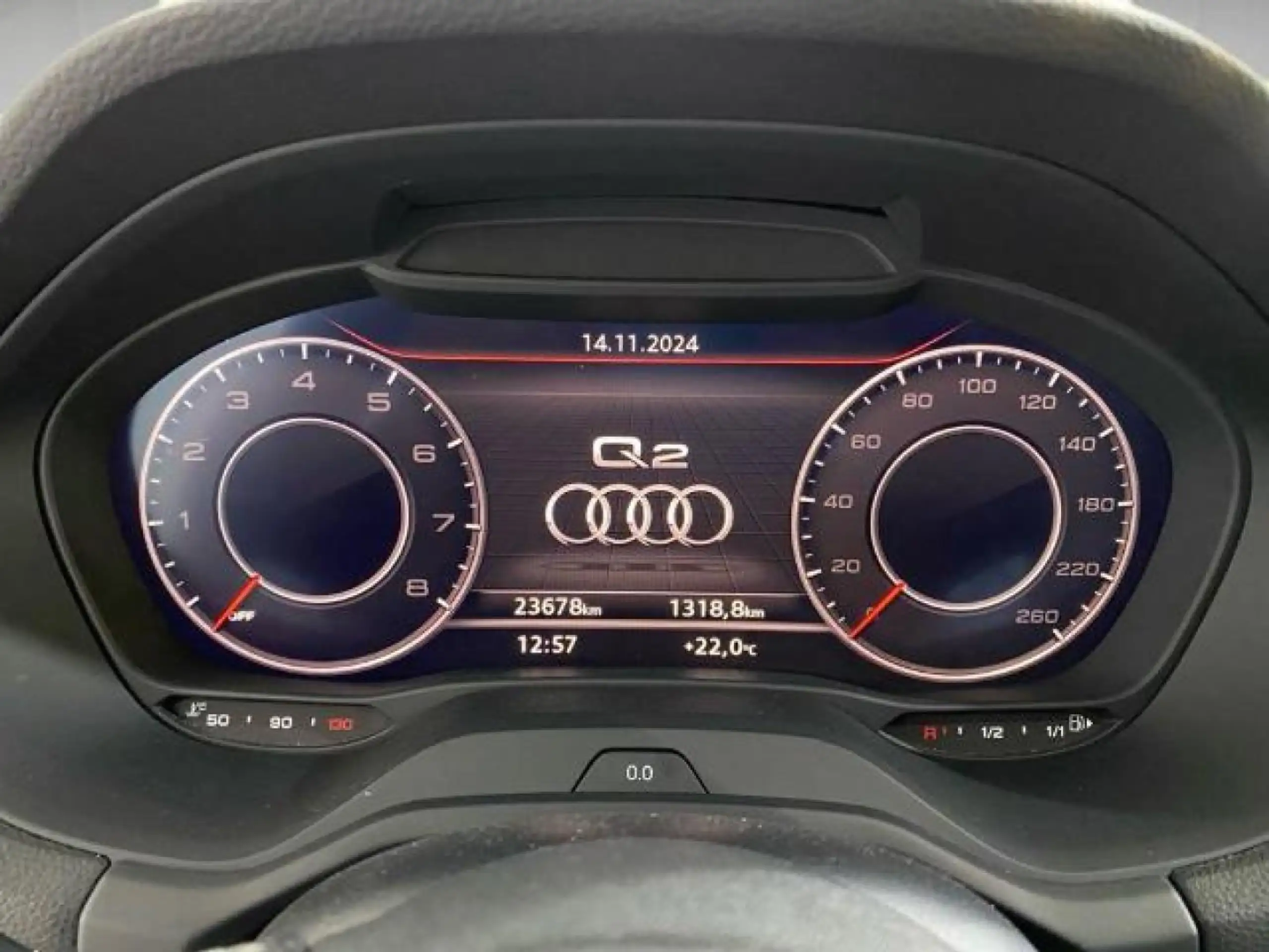 Audi - Q2