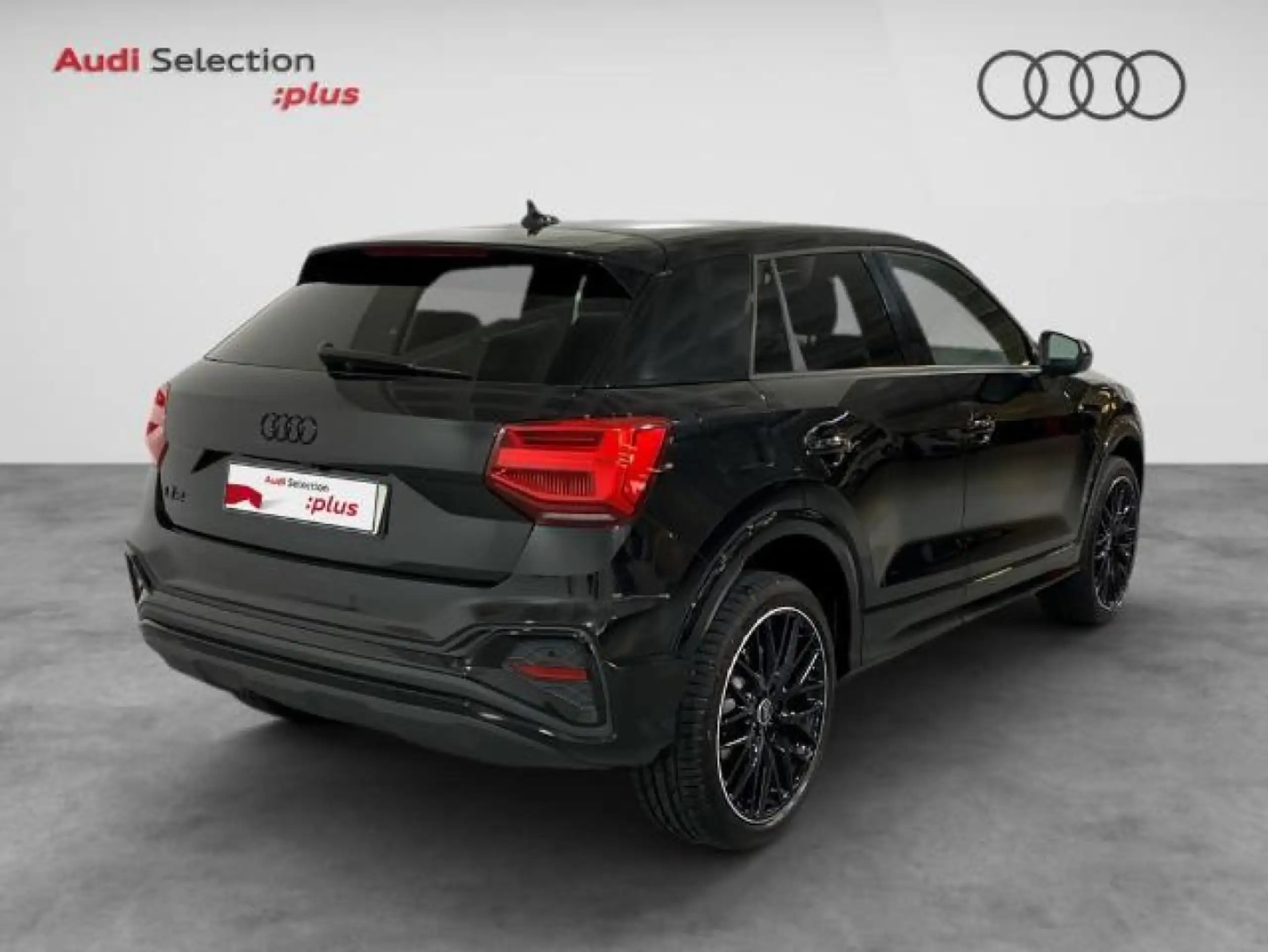 Audi - Q2