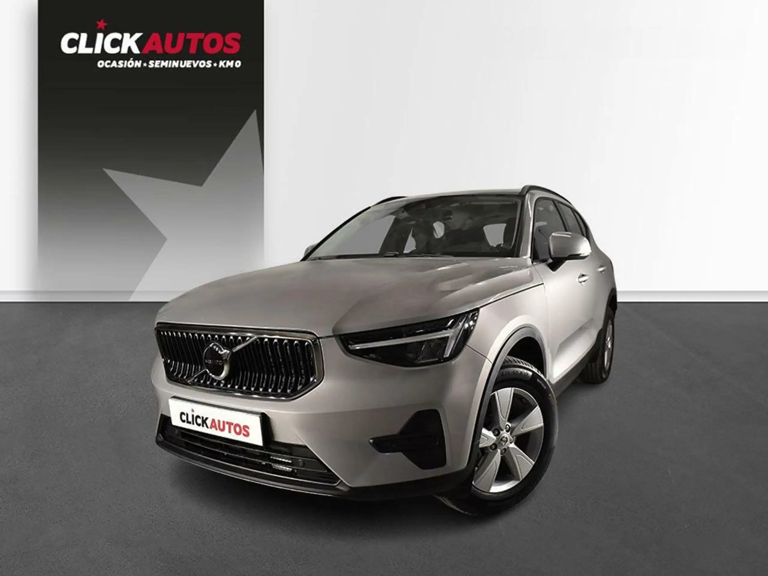 Volvo - XC40