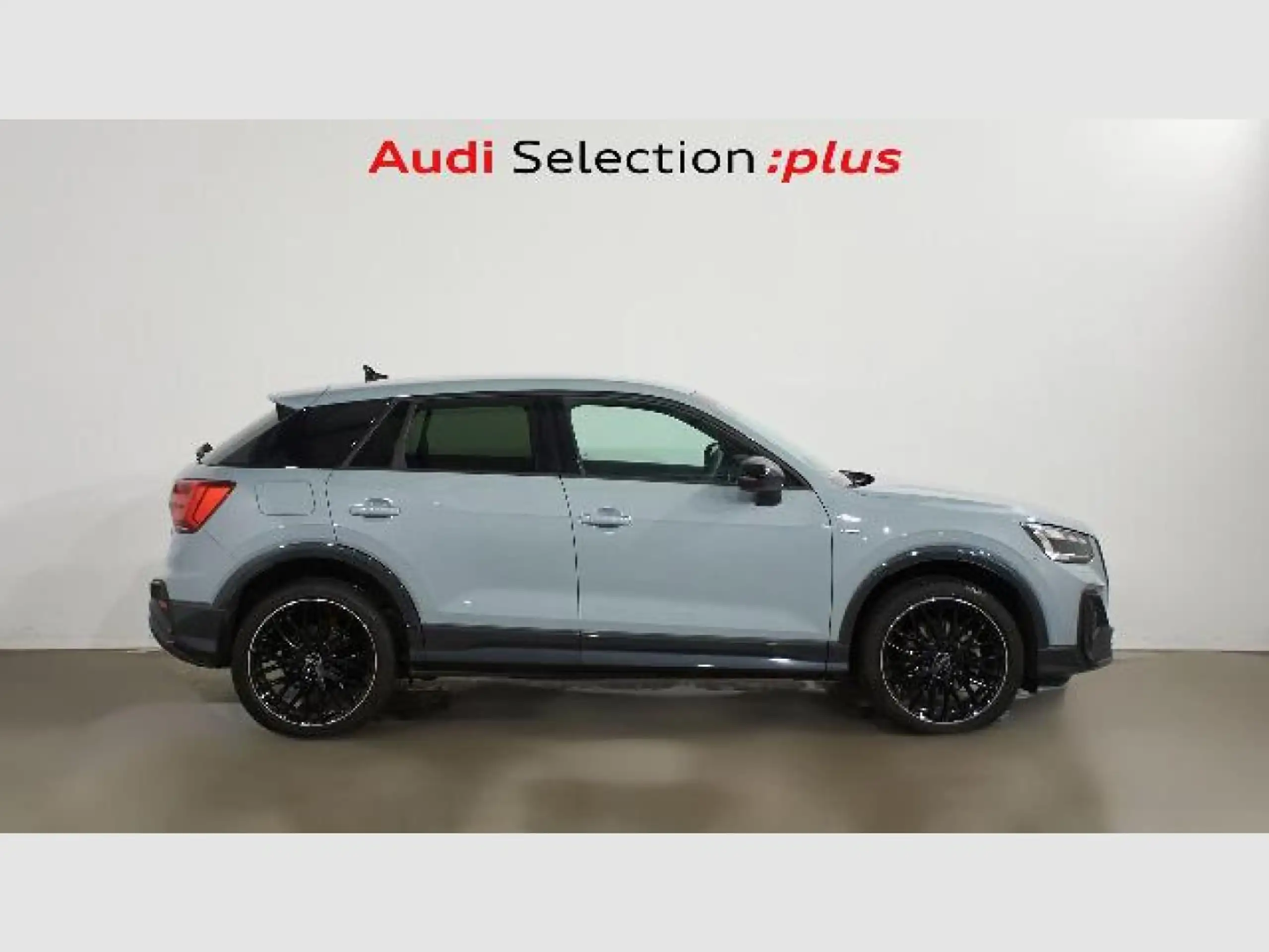 Audi - Q2