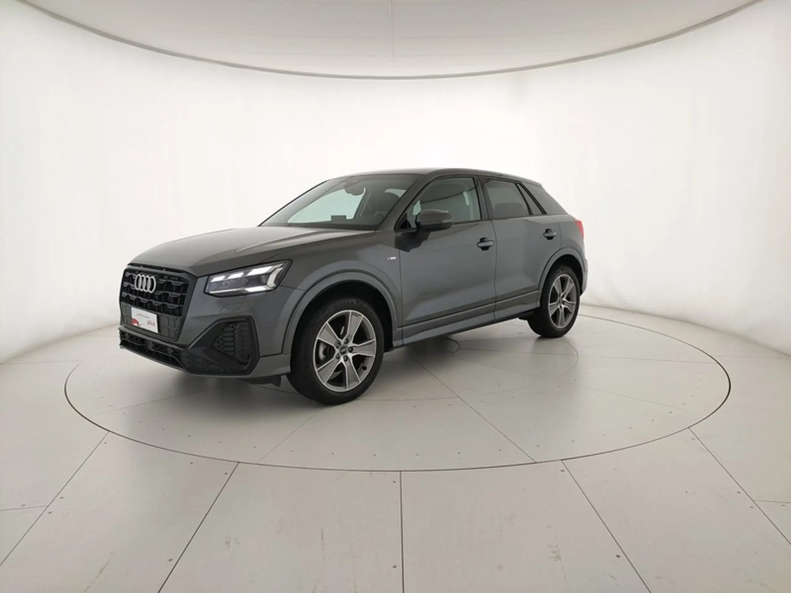 Audi - Q2