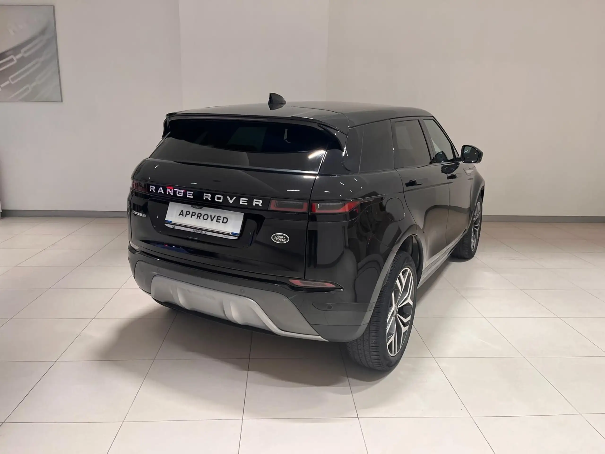 Land Rover - Range Rover Evoque