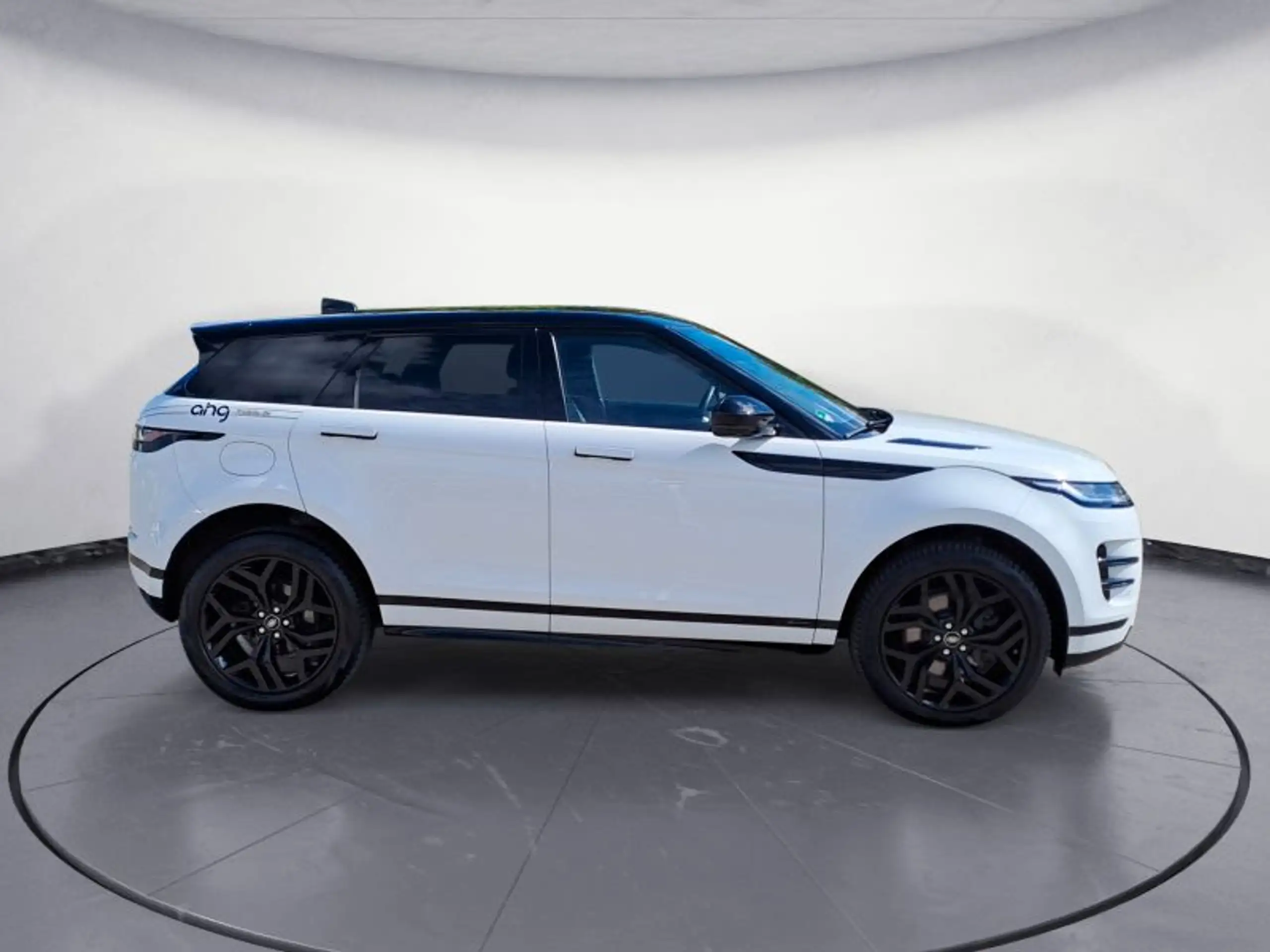 Land Rover - Range Rover Evoque