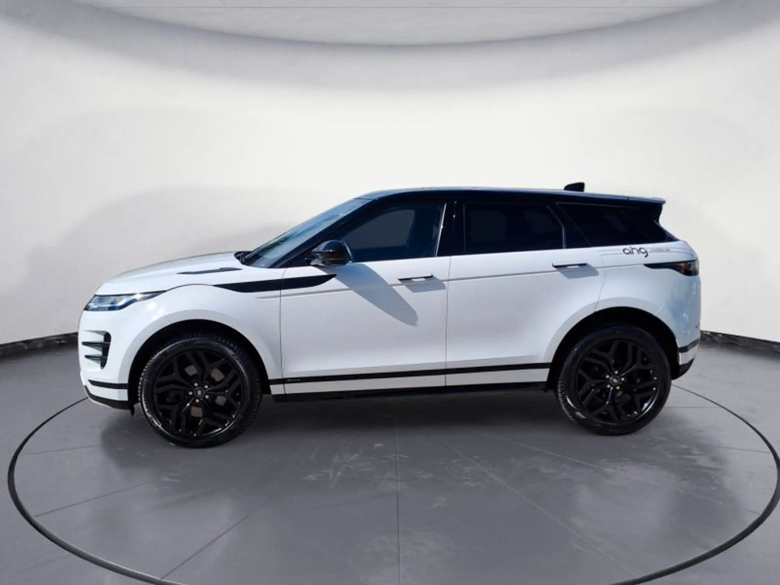 Land Rover - Range Rover Evoque