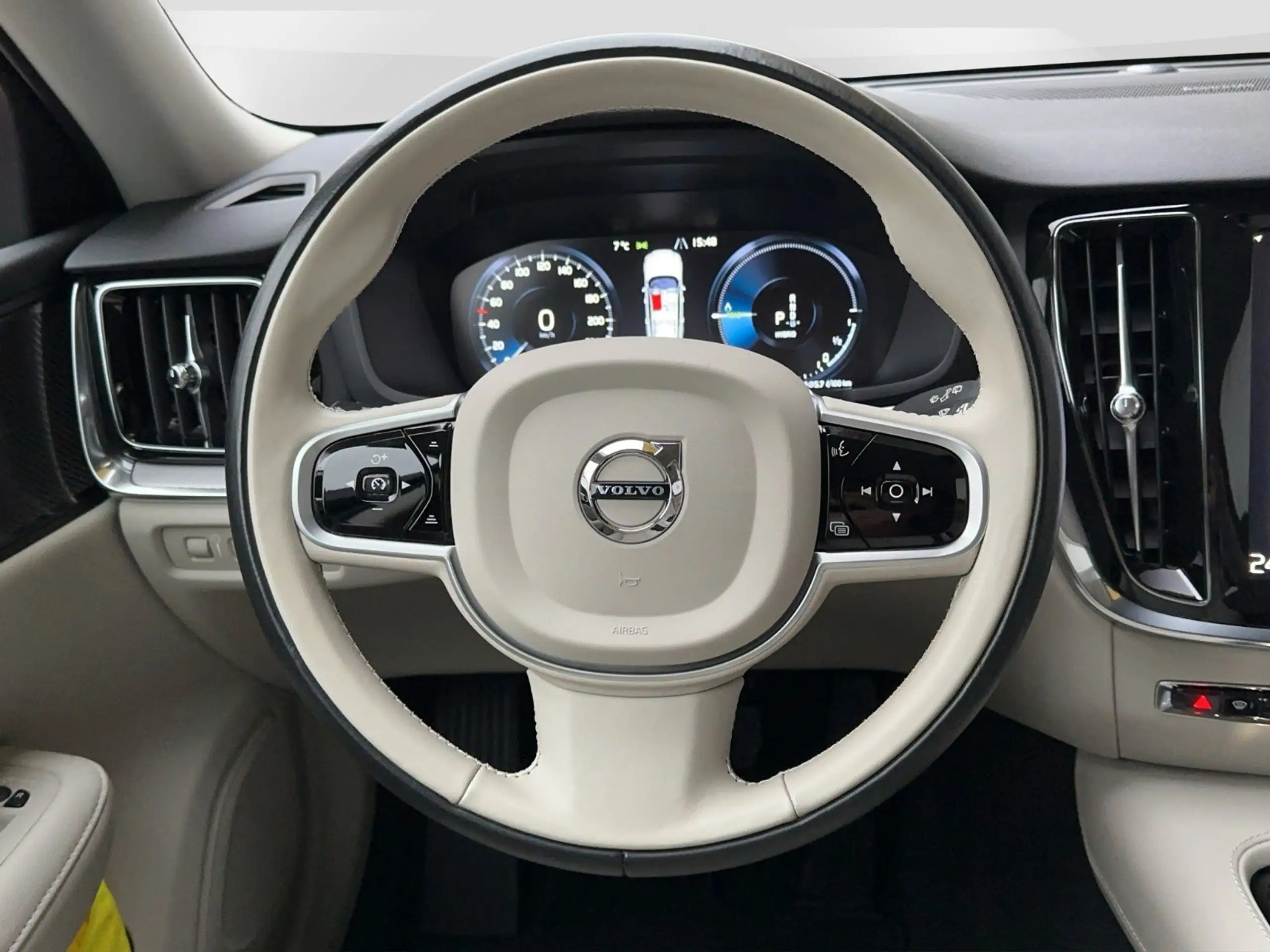 Volvo - V60