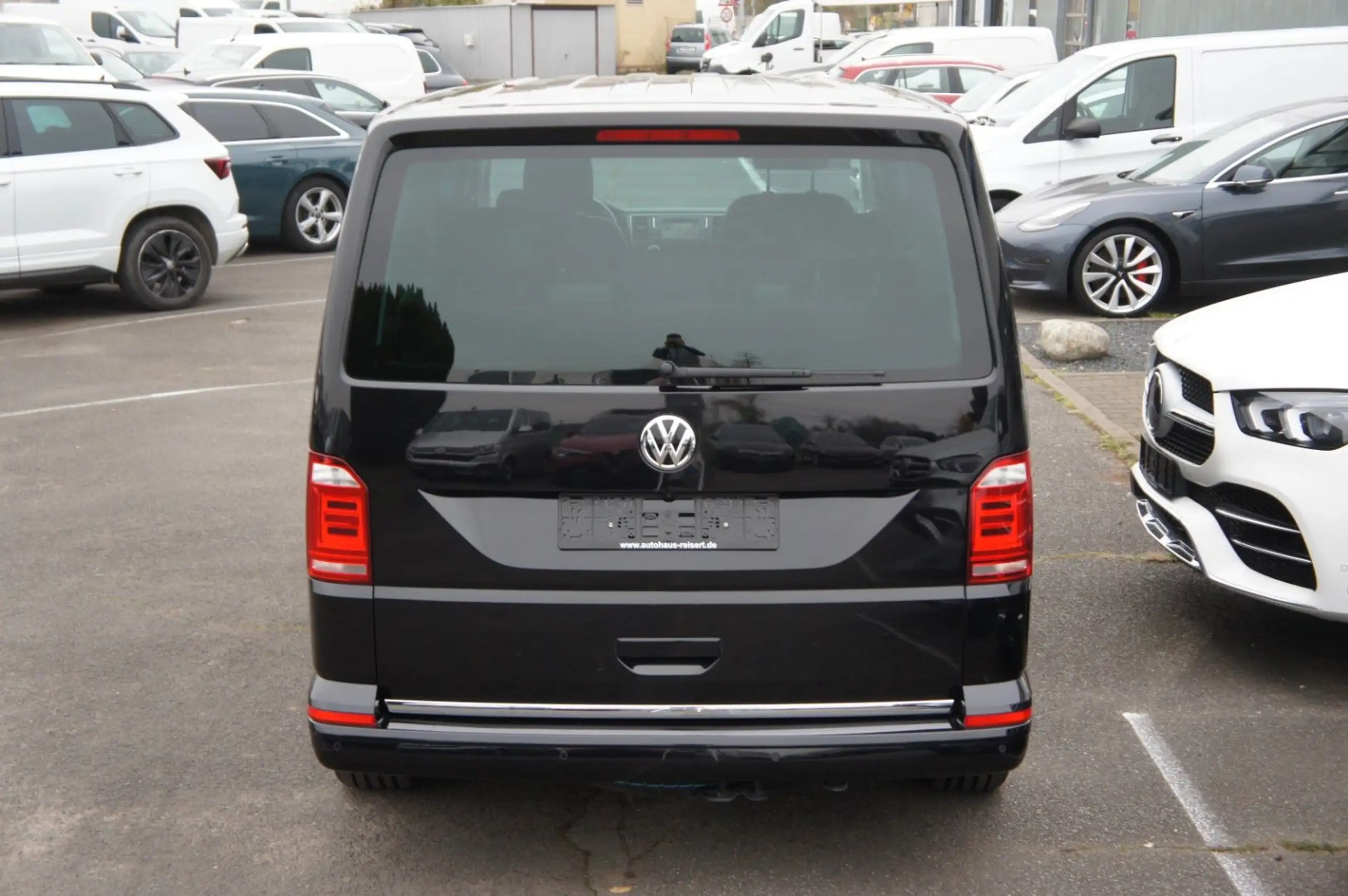 Volkswagen - T6 Multivan