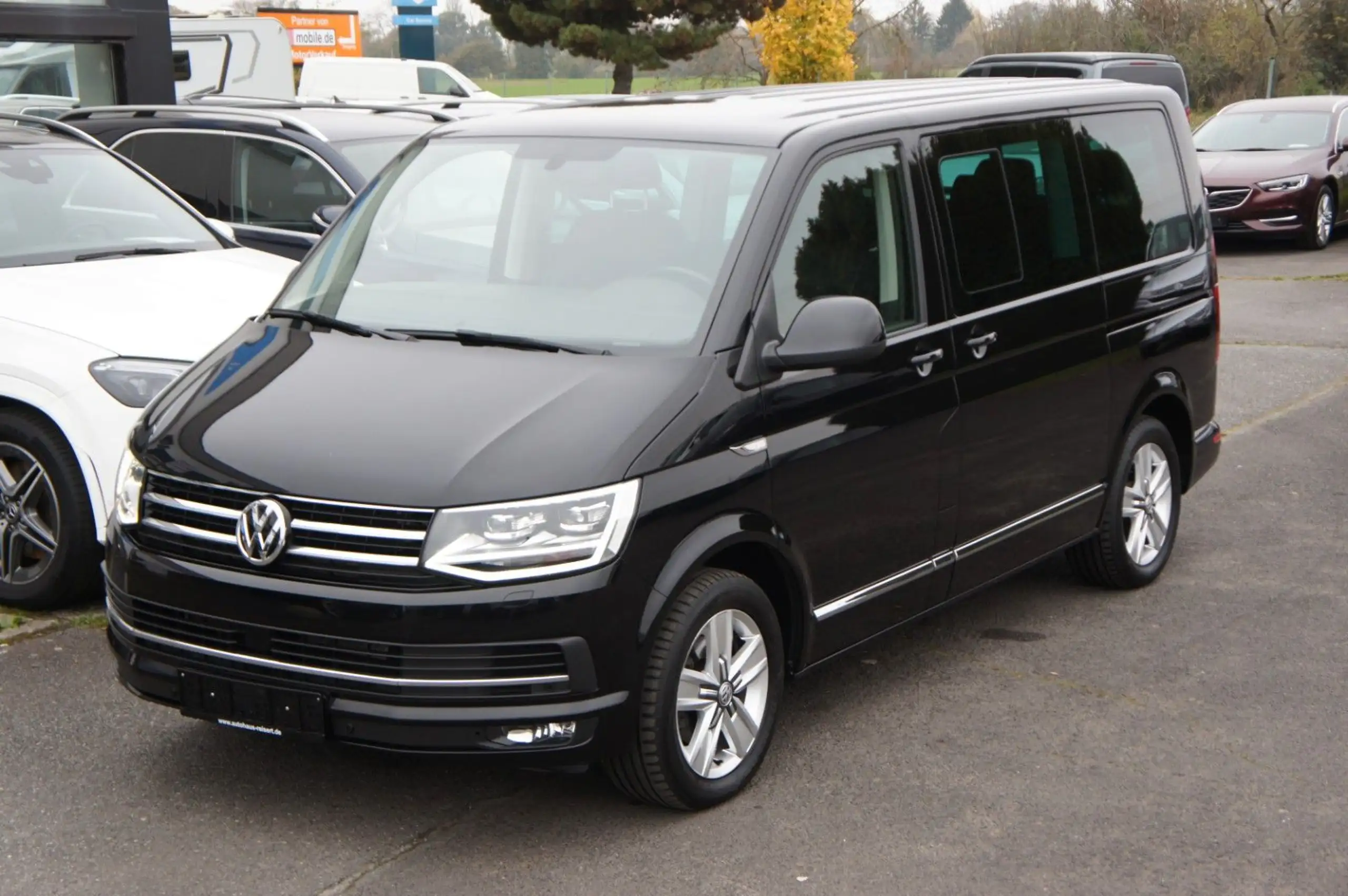 Volkswagen - T6 Multivan