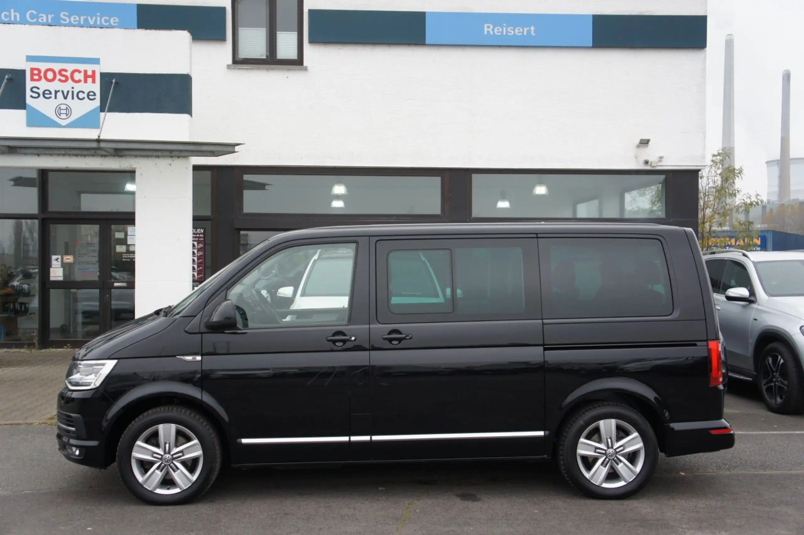 Volkswagen - T6 Multivan