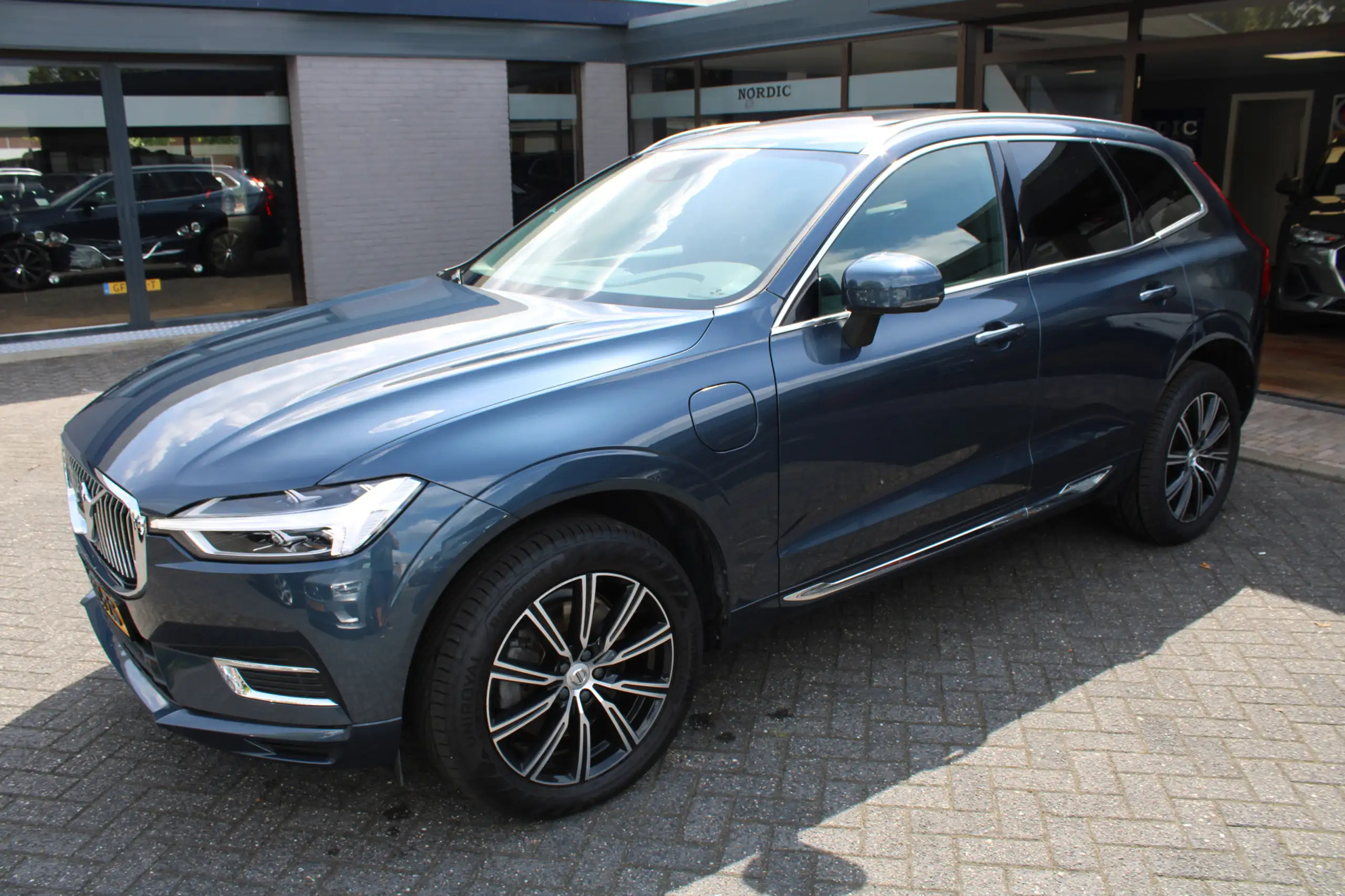 Volvo - XC60