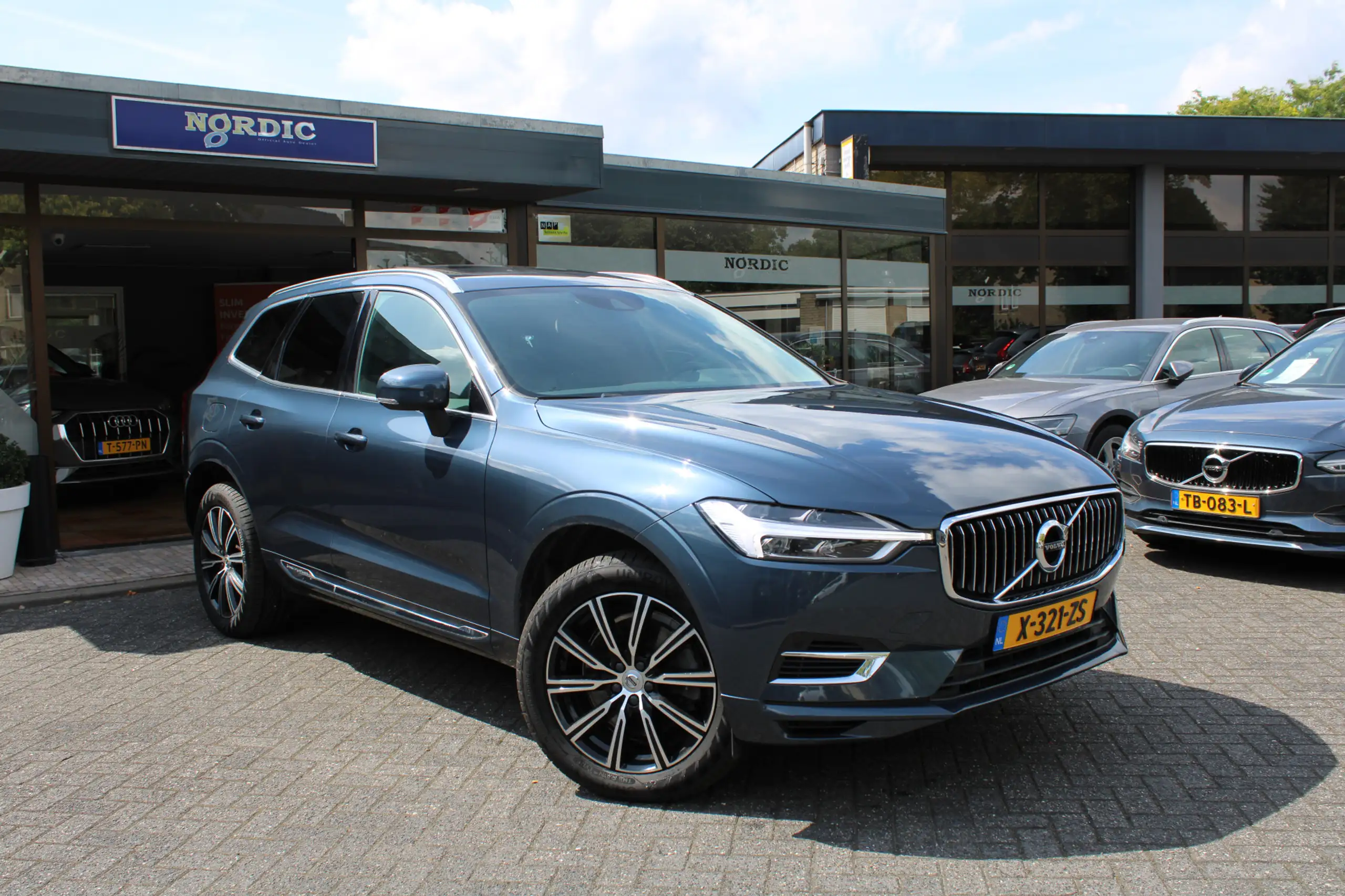 Volvo - XC60