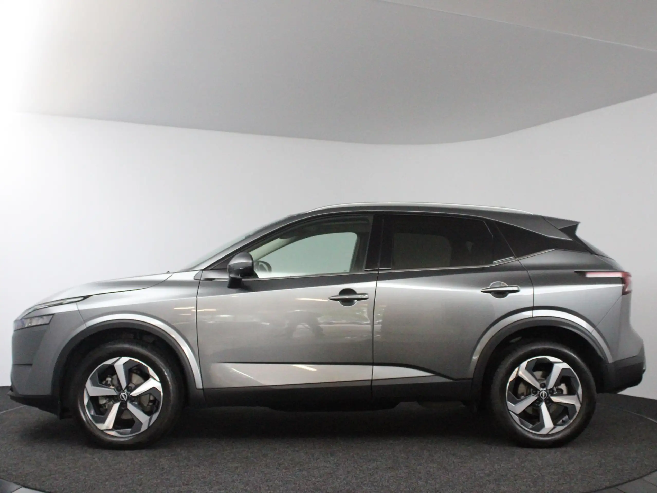 Nissan - Qashqai