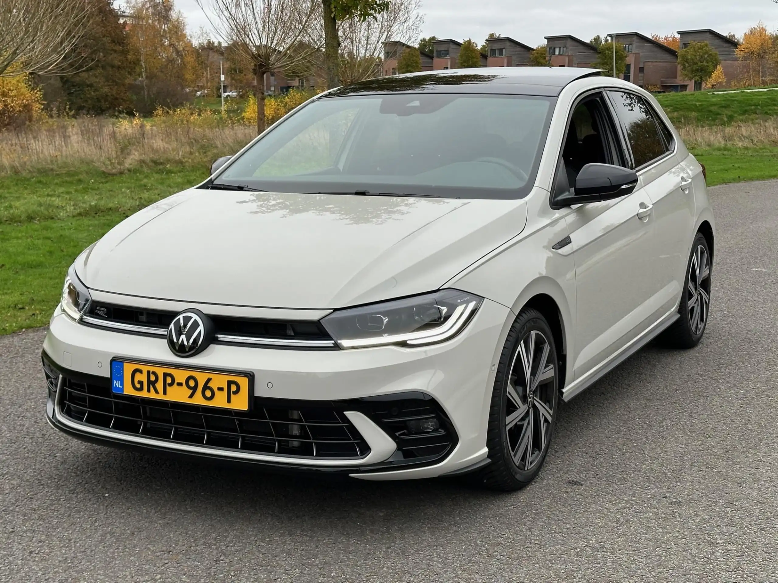 Volkswagen - Polo