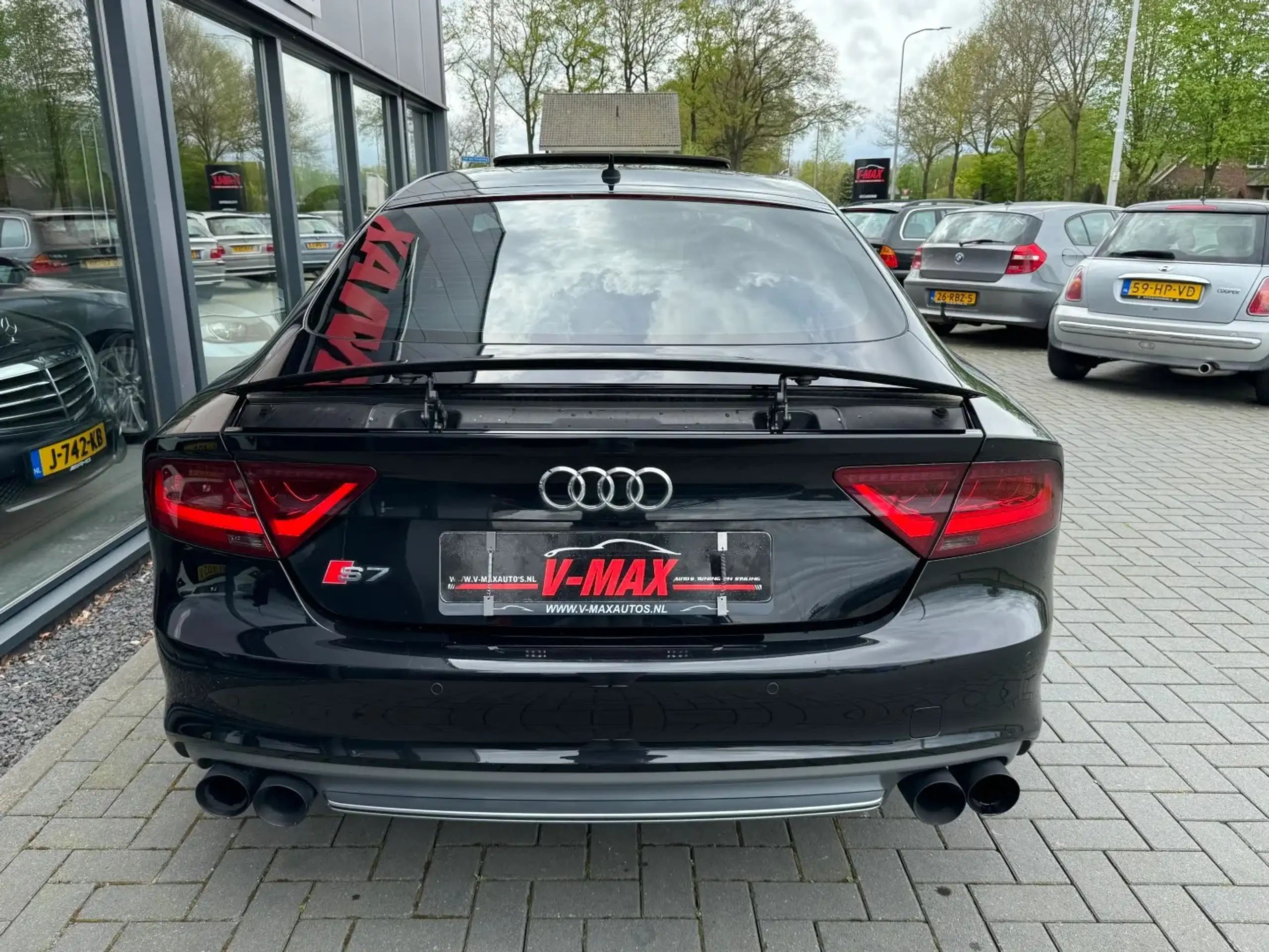 Audi - S7