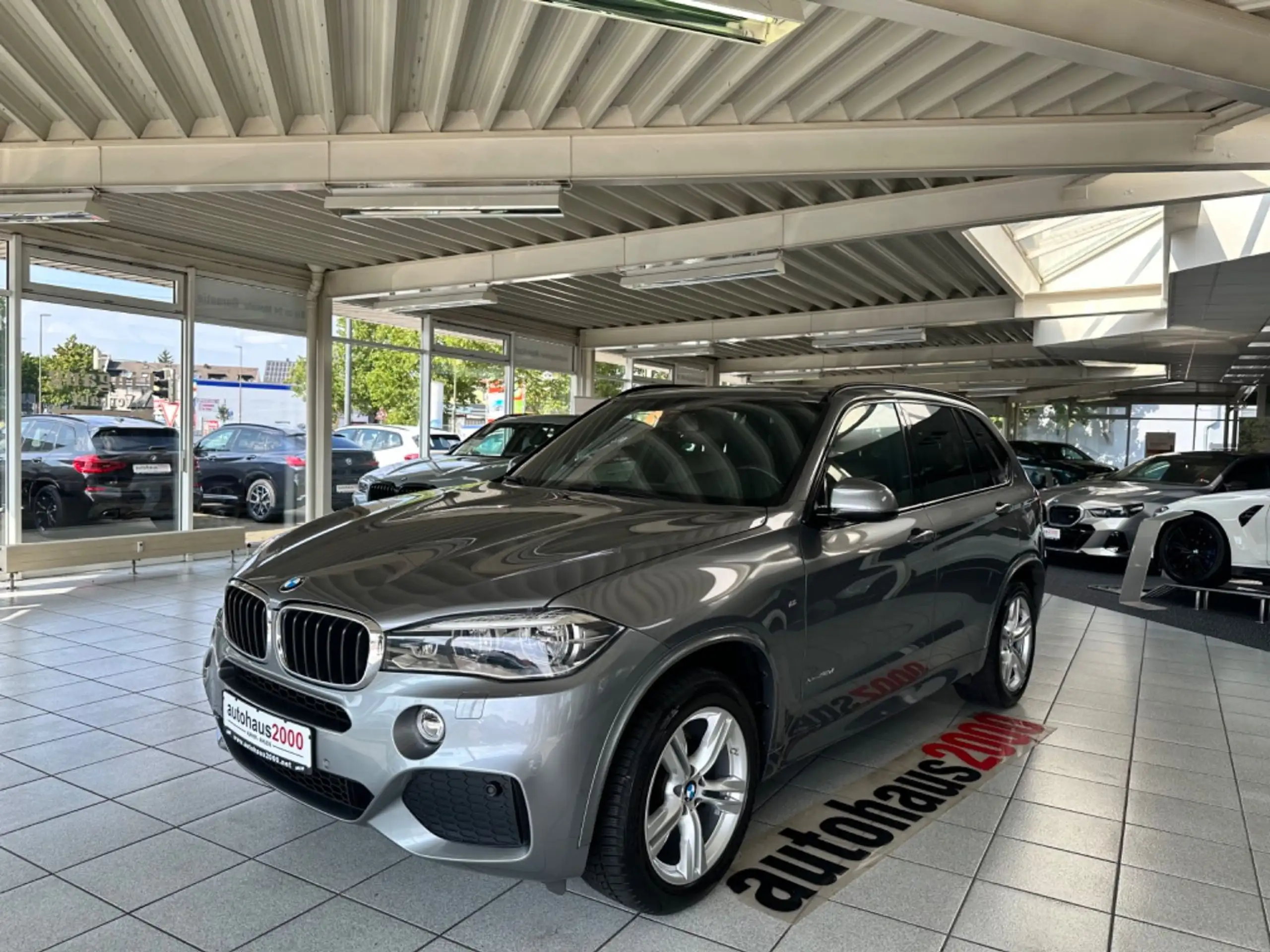 BMW - X5