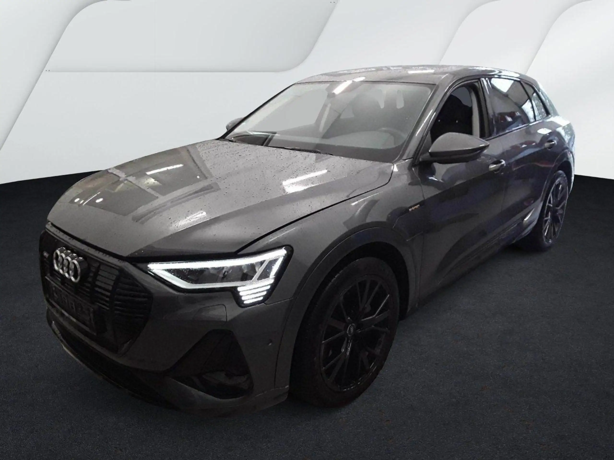 Audi e-tron 2021