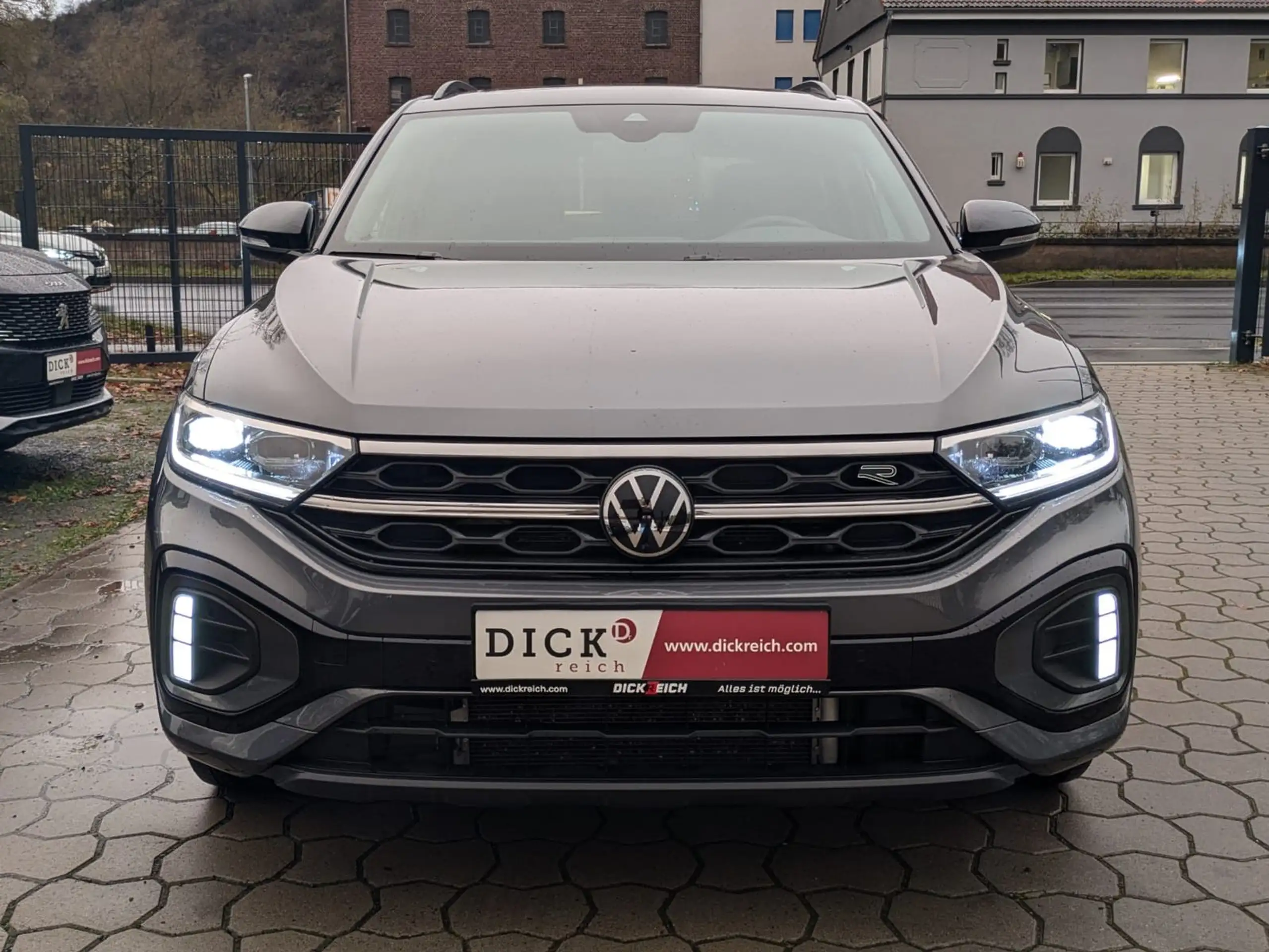 Volkswagen - T-Roc