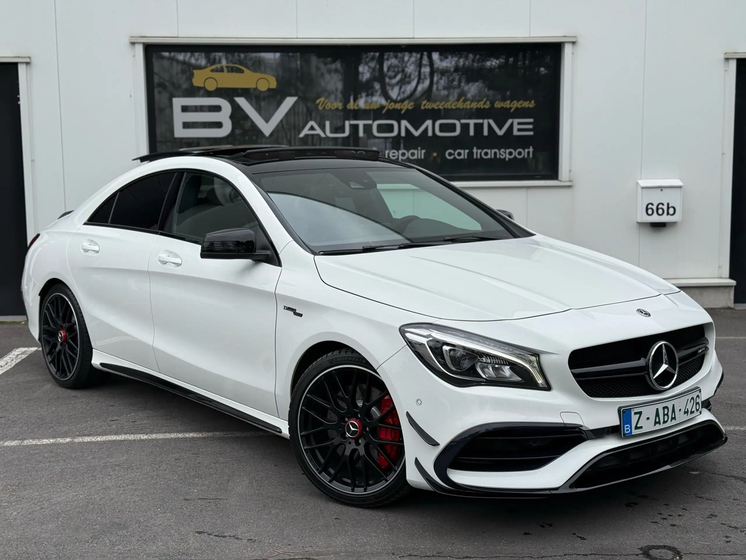 Mercedes-Benz - CLA 45 AMG