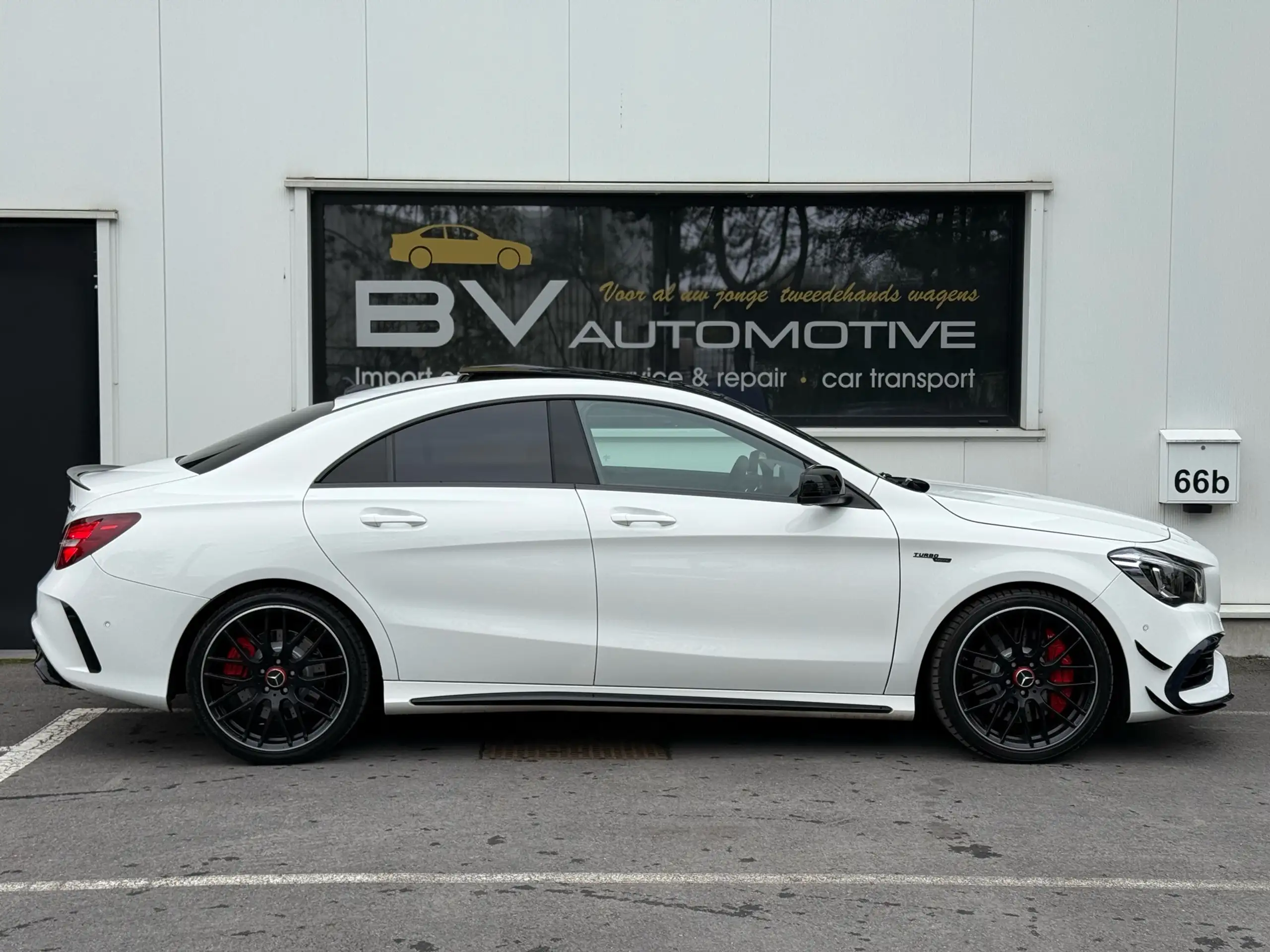 Mercedes-Benz - CLA 45 AMG