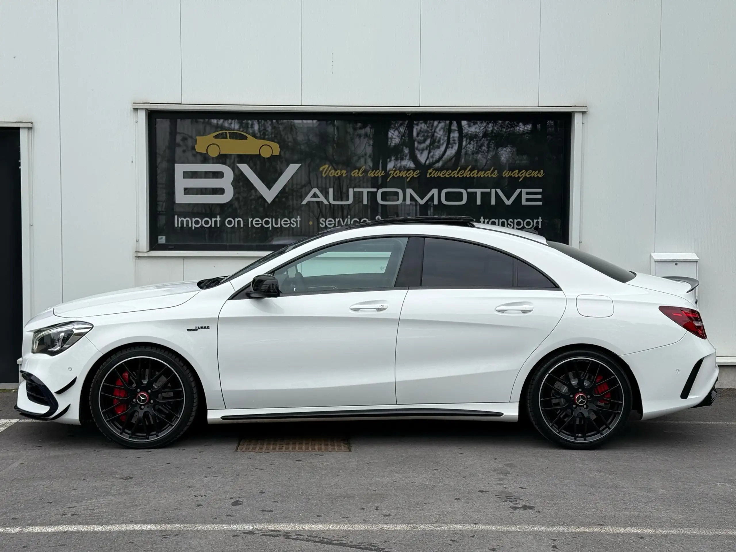 Mercedes-Benz - CLA 45 AMG