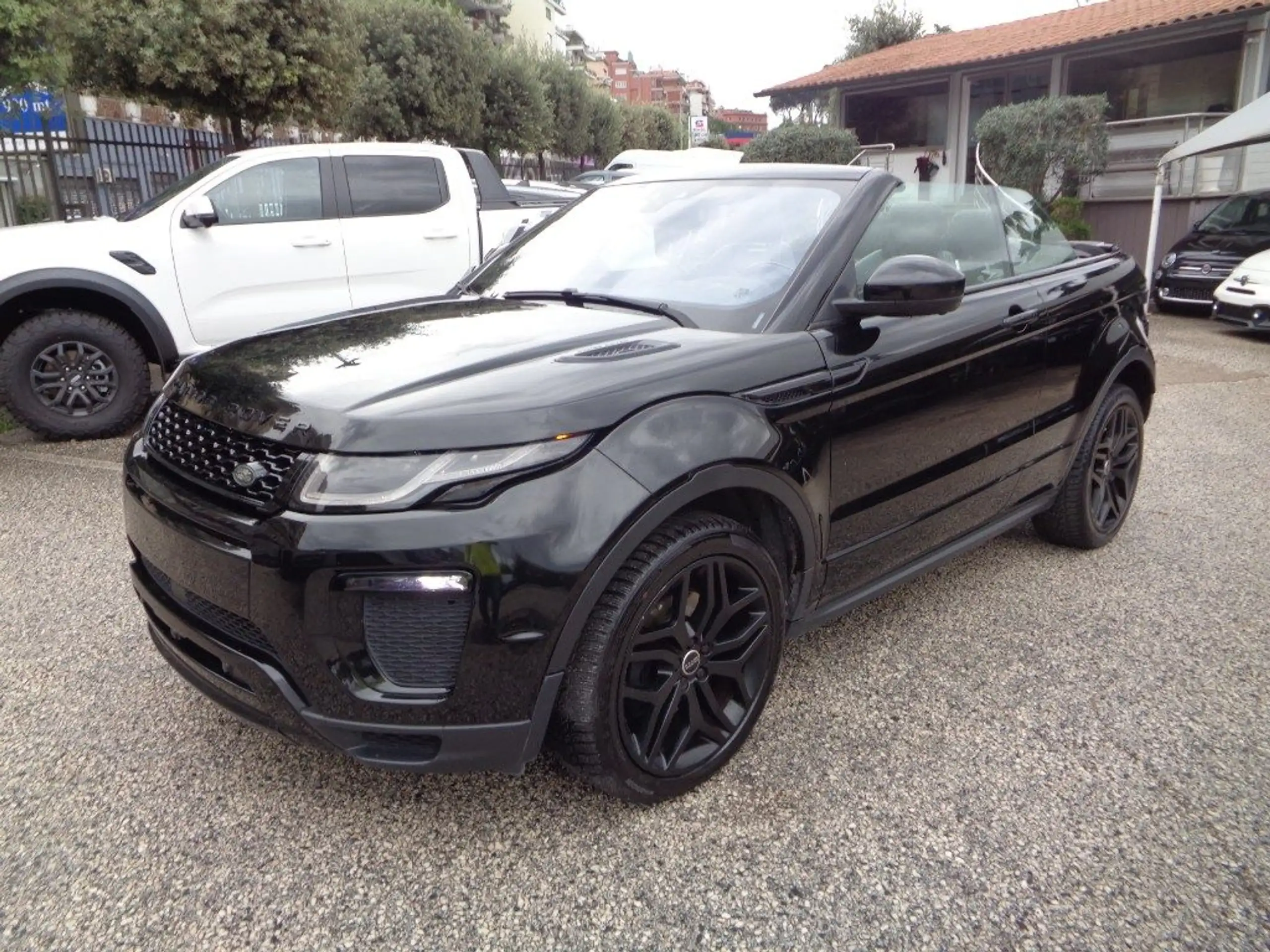 Land Rover - Range Rover Evoque