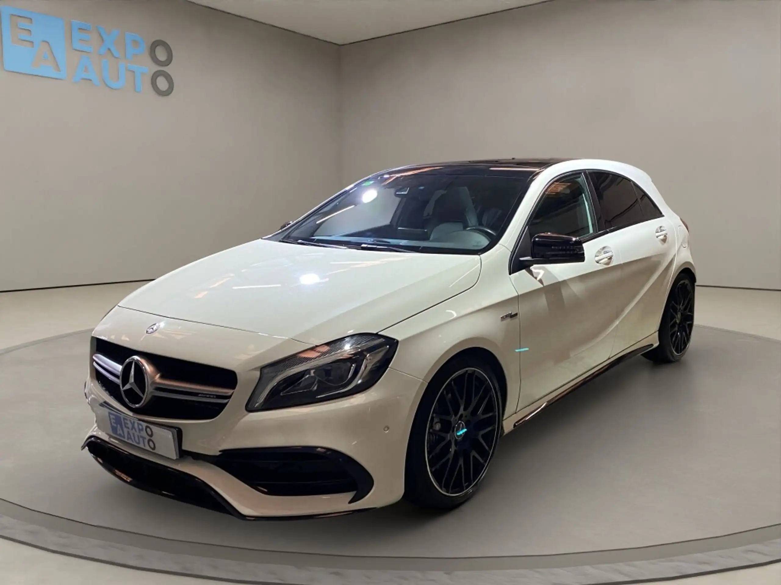 Mercedes-Benz - A 45 AMG