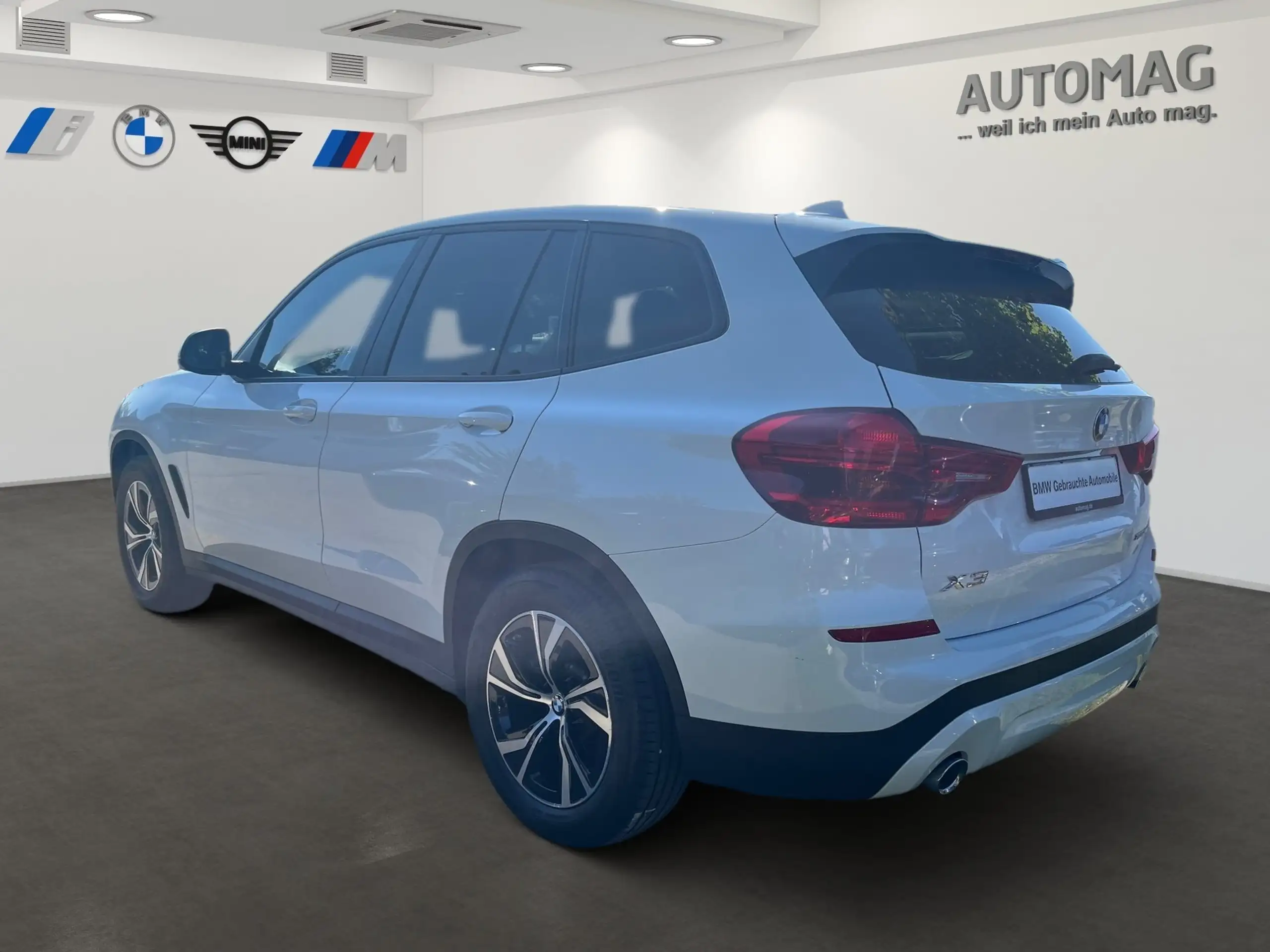 BMW - X3