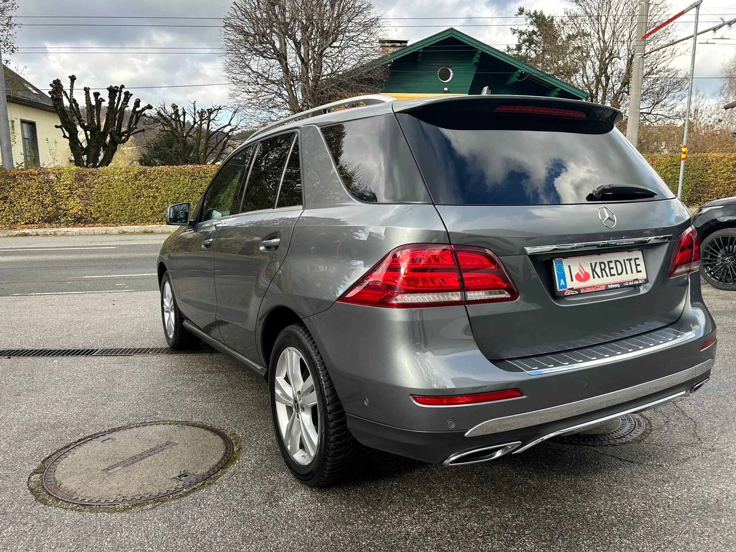 Mercedes-Benz - GLE 350