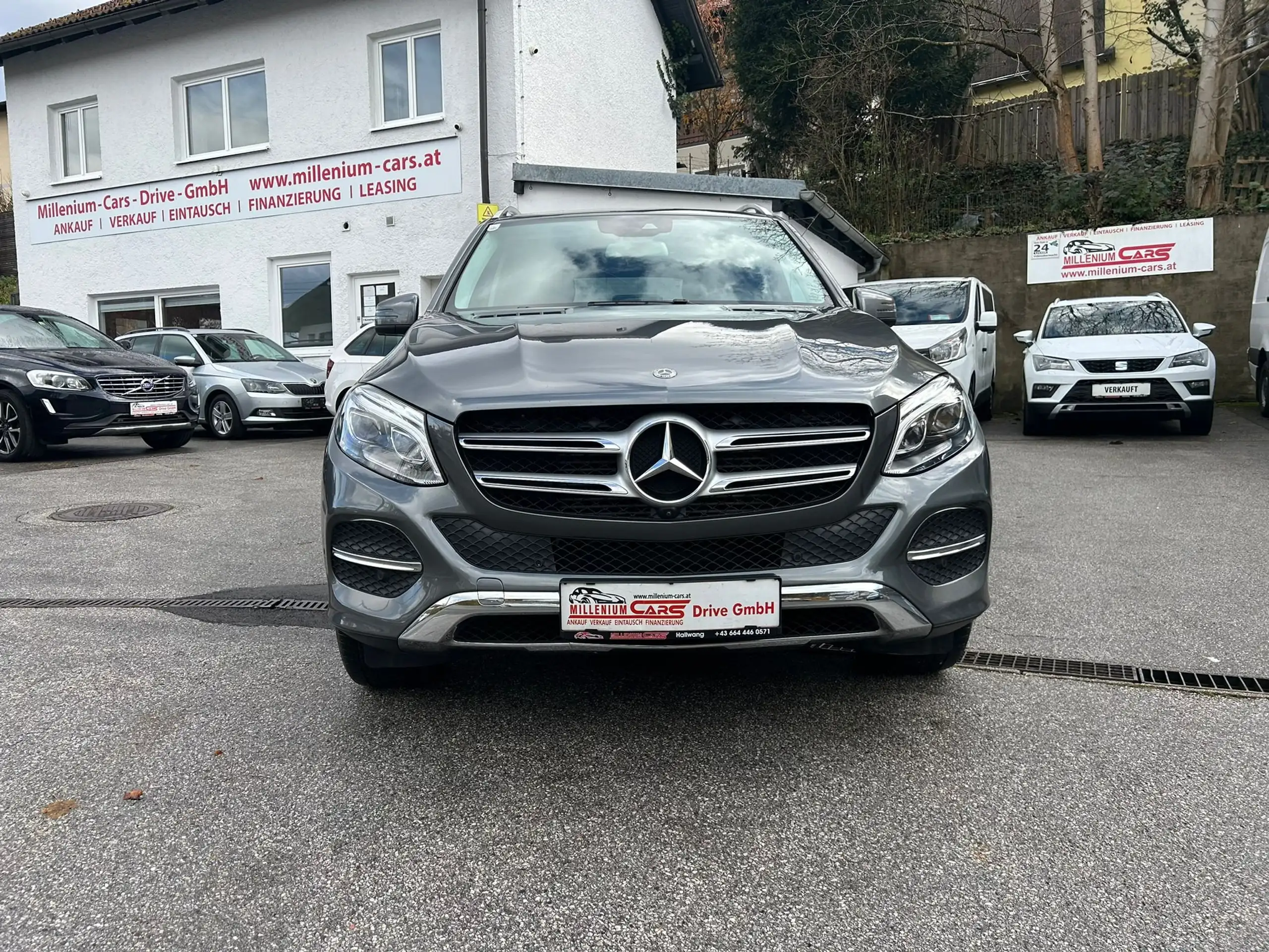 Mercedes-Benz - GLE 350