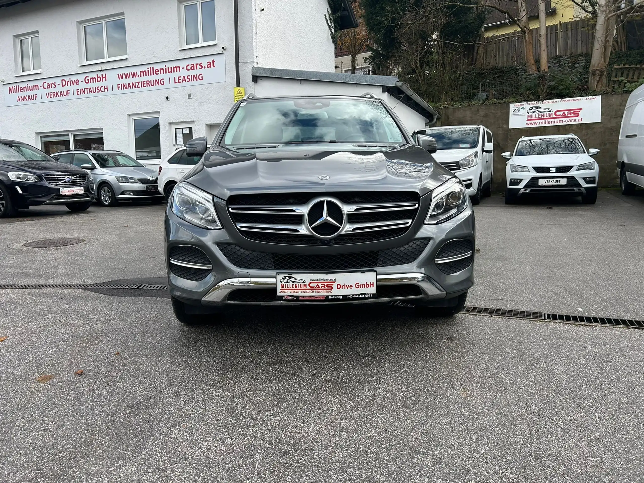 Mercedes-Benz - GLE 350