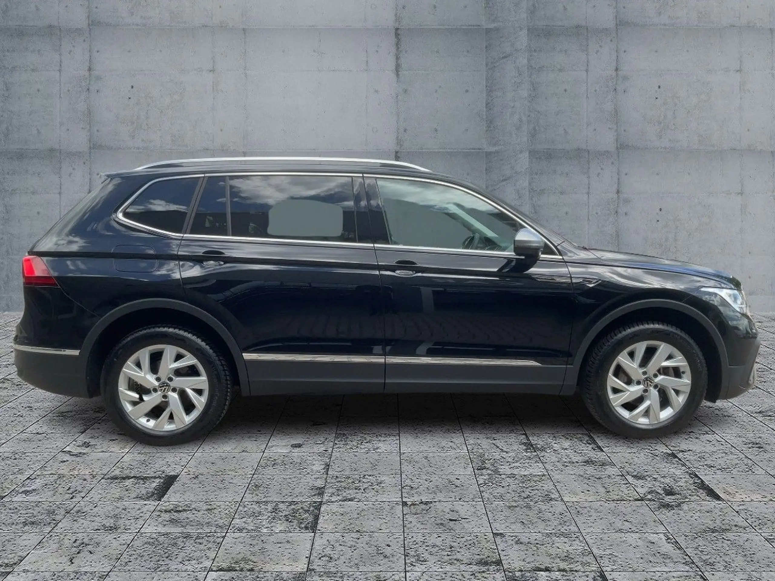 Volkswagen - Tiguan Allspace