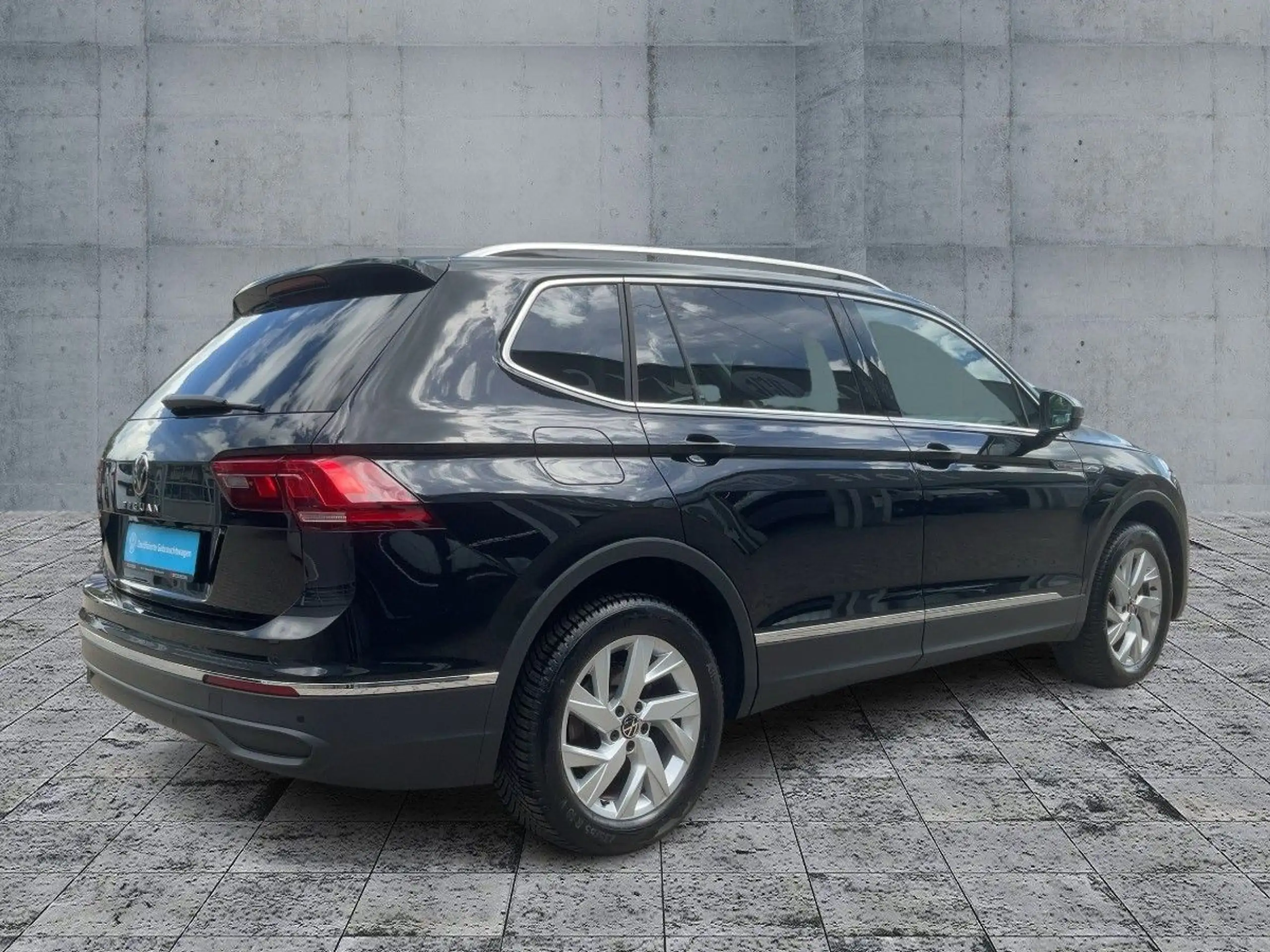 Volkswagen - Tiguan Allspace