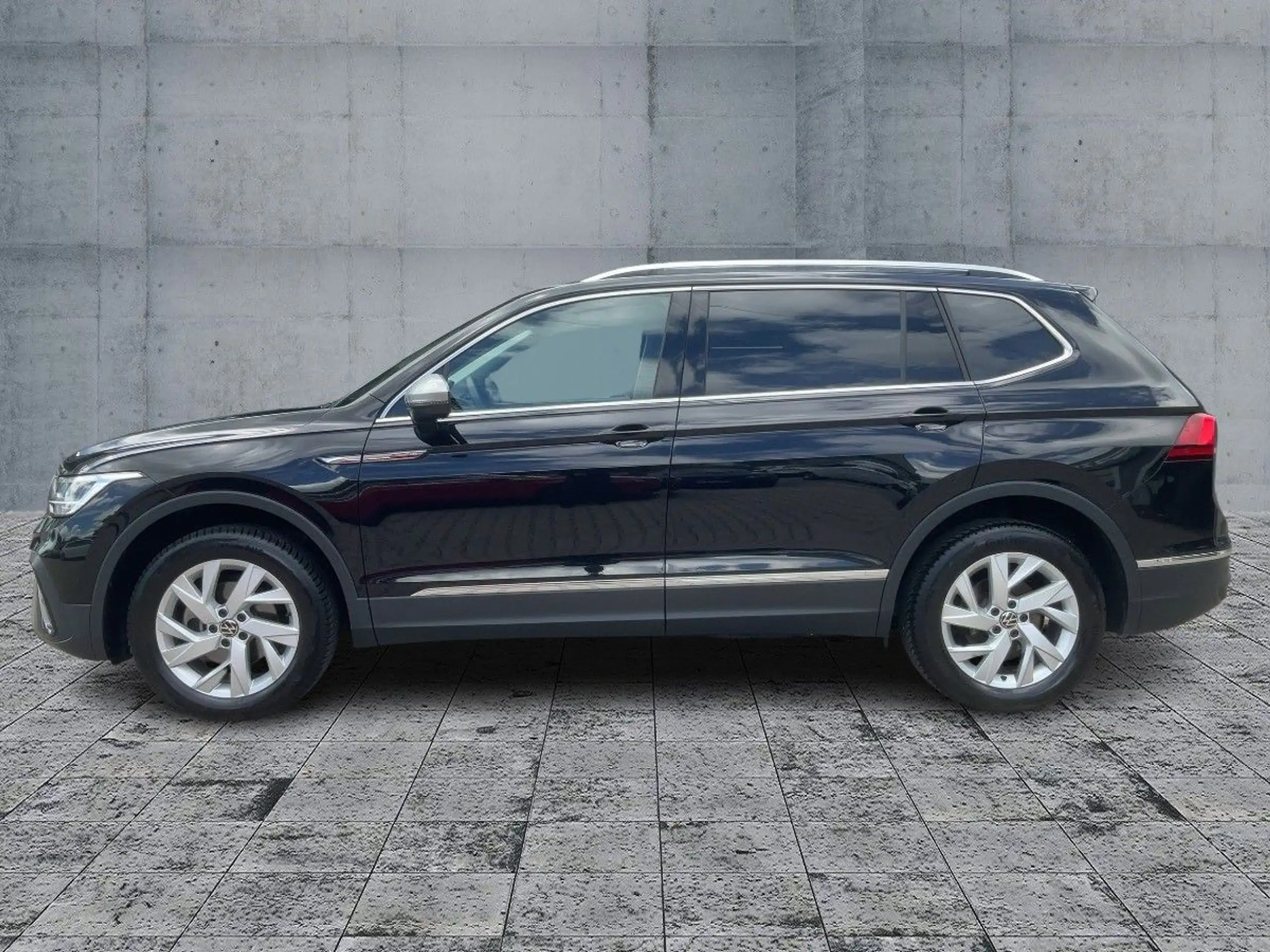 Volkswagen - Tiguan Allspace